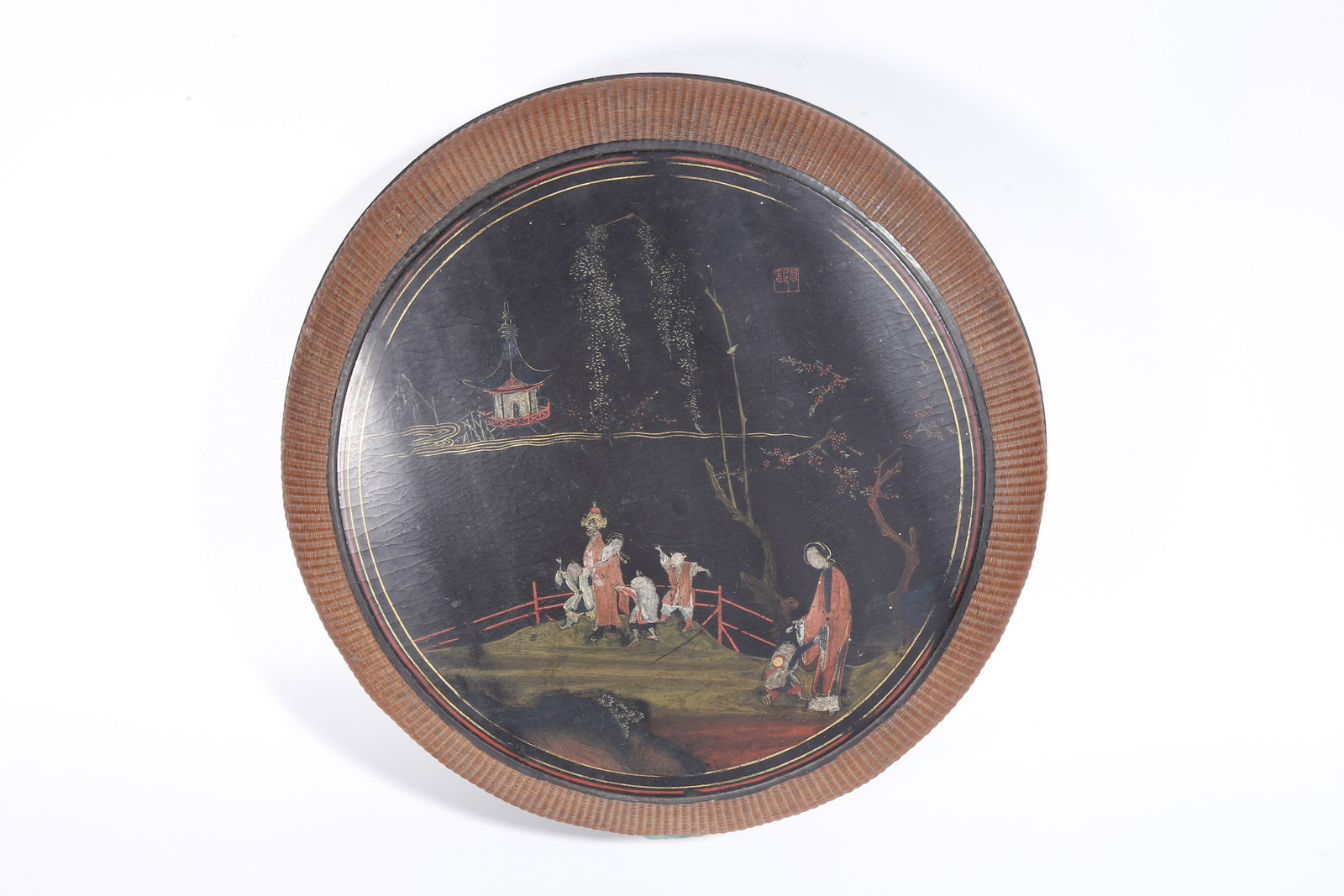 A LACQUER FIGURAL STORY PATTERN COVERED BOX - 5