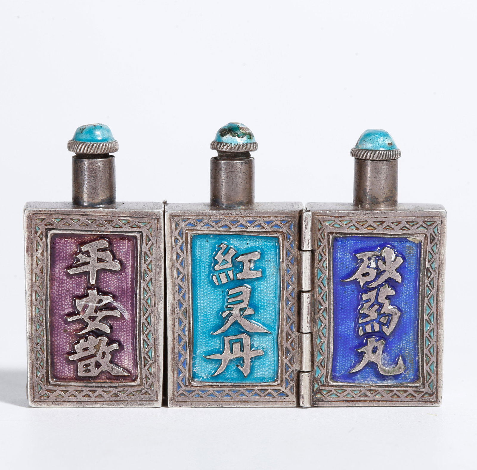 A SILVER ENAMELED TRIPLE SNUFF BOTTLE: Silver Enameled Triple Snuff Bottle