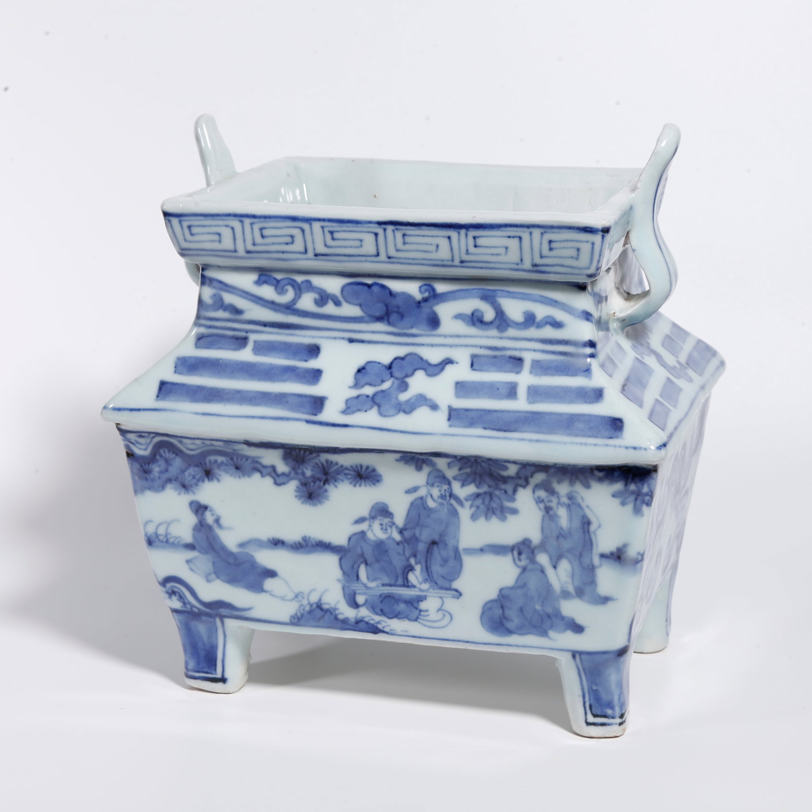 A BLUE AND WHITE FIGURAL STORY PATTERN UPRIGHT EAR CENSER: Blue and White Figural Story Pattern Upright Ear Censer