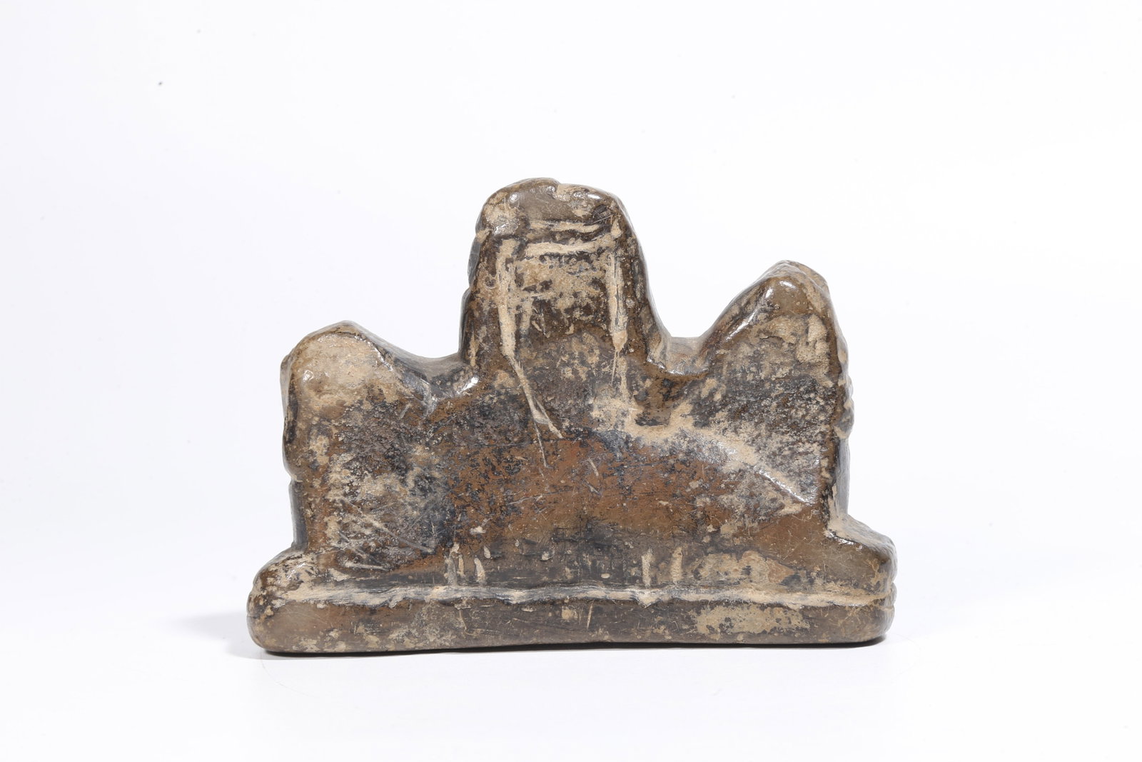 A STONE MOUNTAIN-SHAPED BRUSH REST - 6