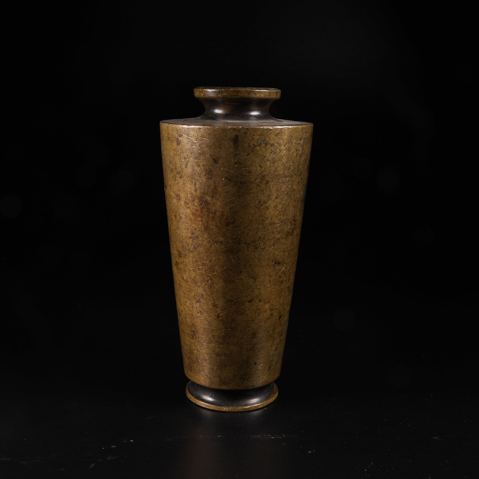 A BRONZE APPRECIATION VASE (1 of 9)