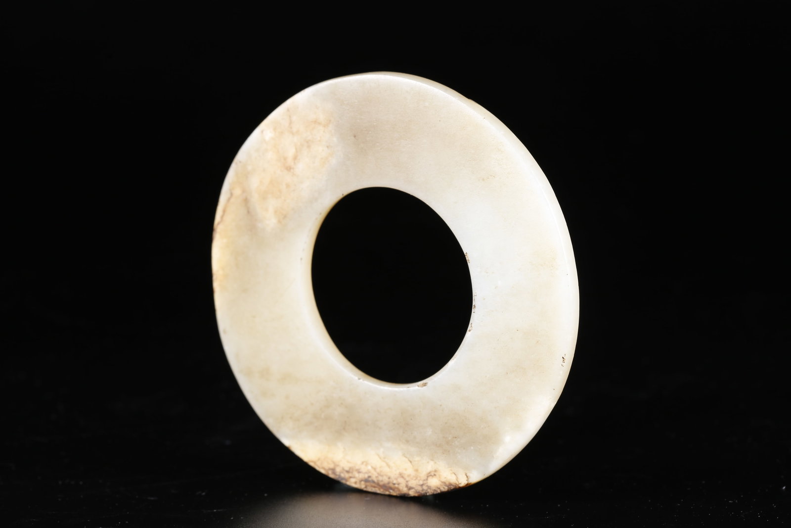 A HETIAN JADE RING - 4