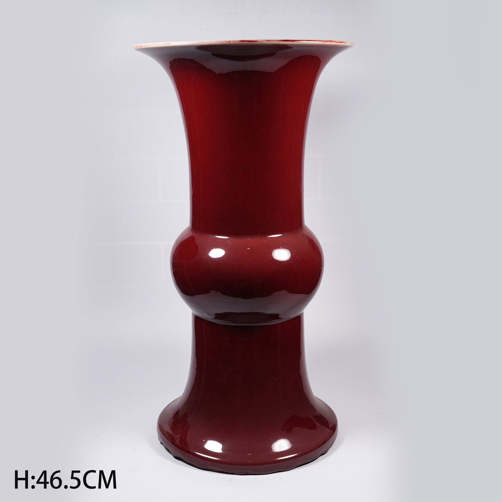 A LANGYAO RED GLAZE GU VASE (1 of 9)