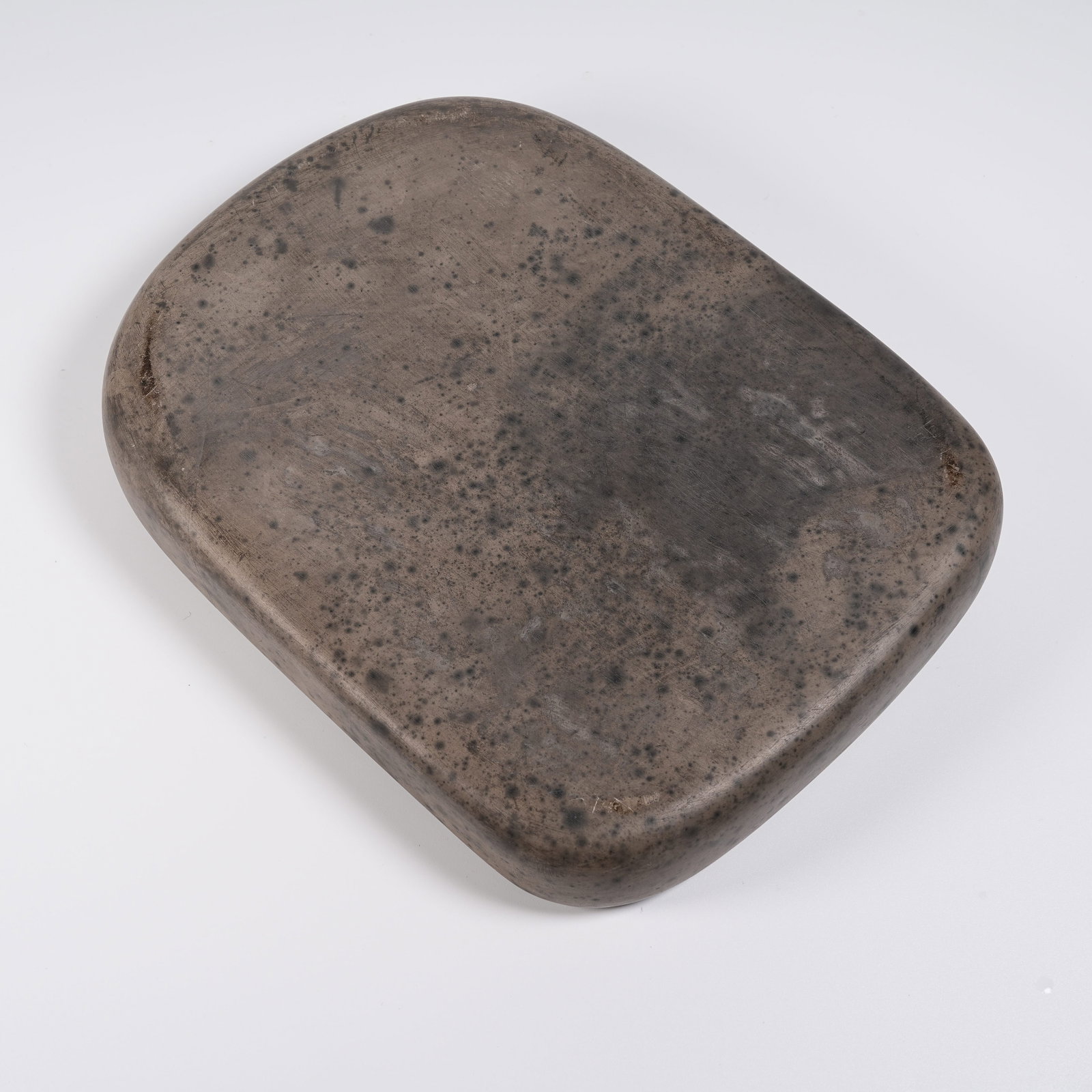 A ORANGE CLAY INKSTONE WITH SQUIRREL AND GRAPE PATTERN - 10