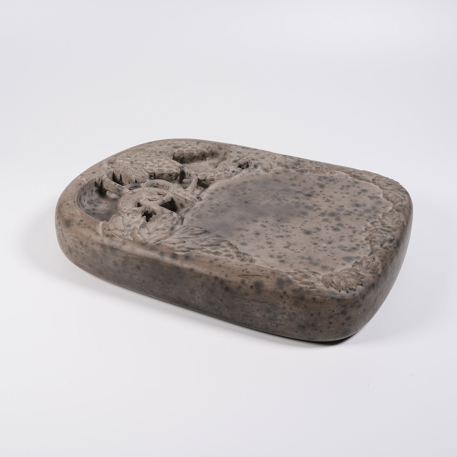 A ORANGE CLAY INKSTONE WITH SQUIRREL AND GRAPE PATTERN - 5