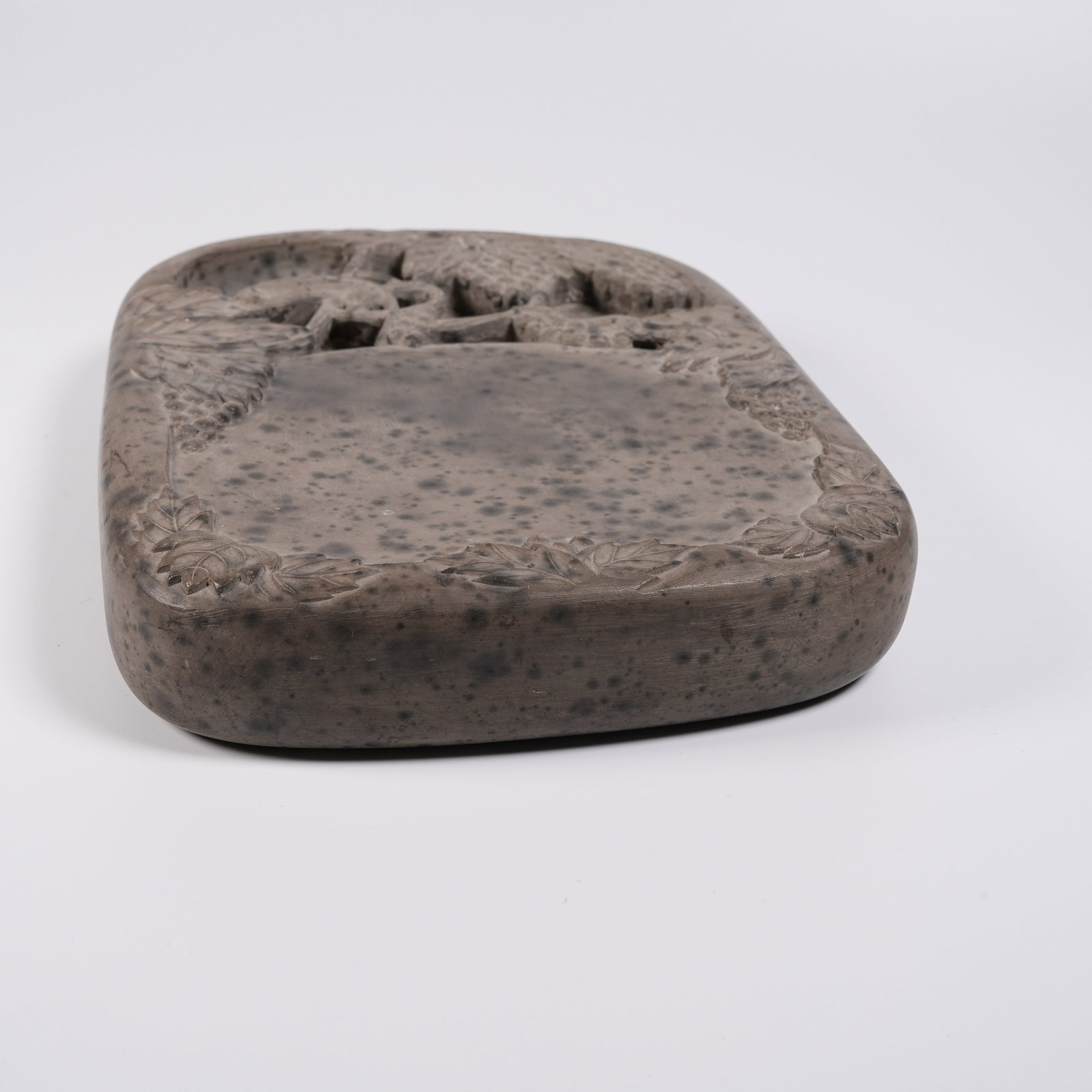 A ORANGE CLAY INKSTONE WITH SQUIRREL AND GRAPE PATTERN - 6