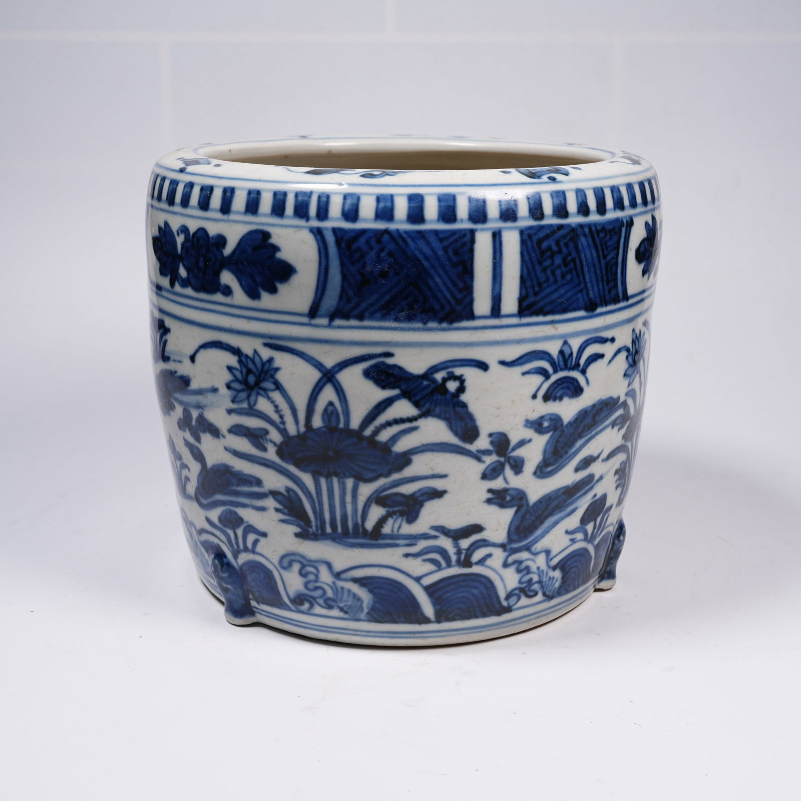 A BLUE AND WHITE CENSER WITH LOTUS POND LEISURE PATTERN (1 of 9)
