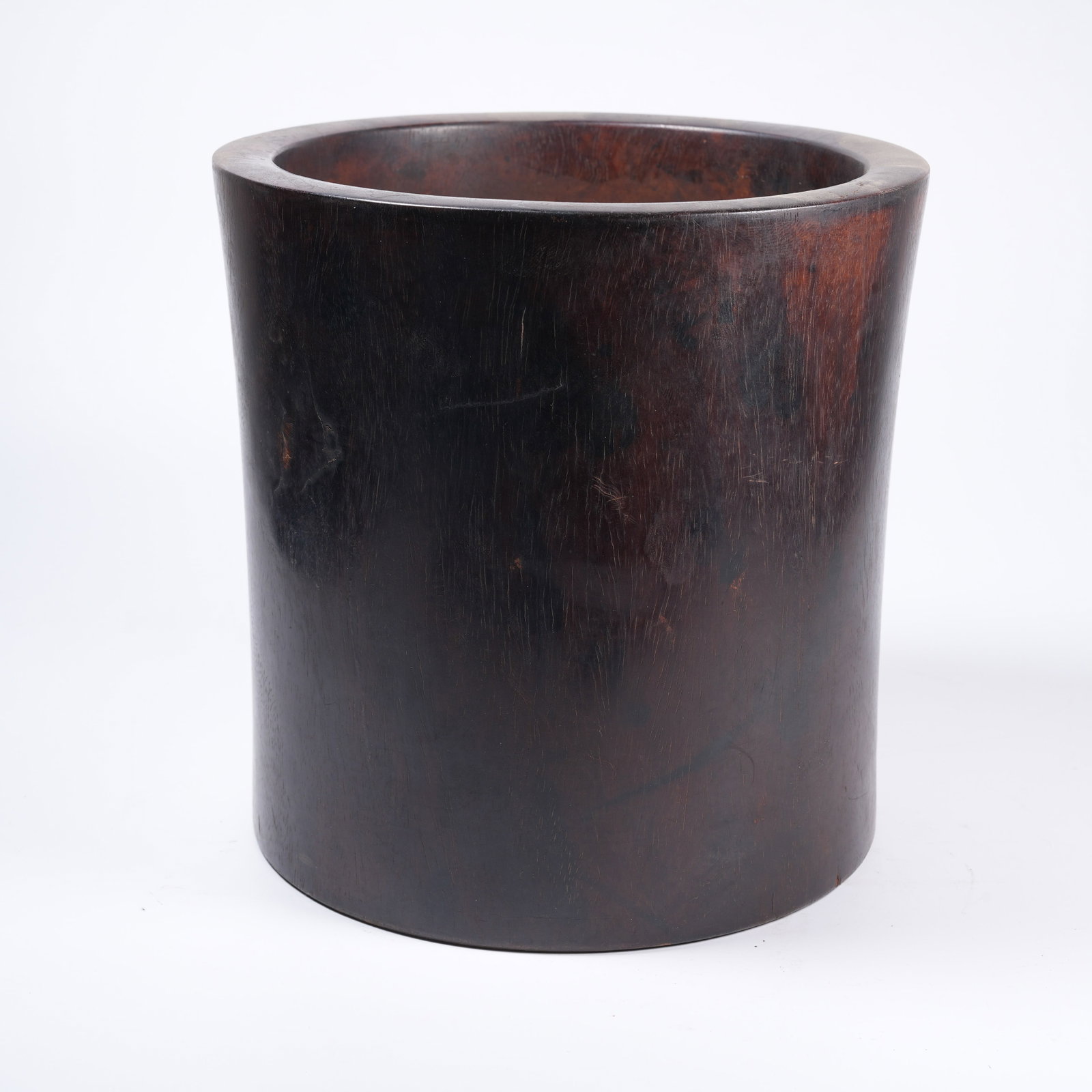 A RED SANDALWOOD BRUSH POT (1 of 9)