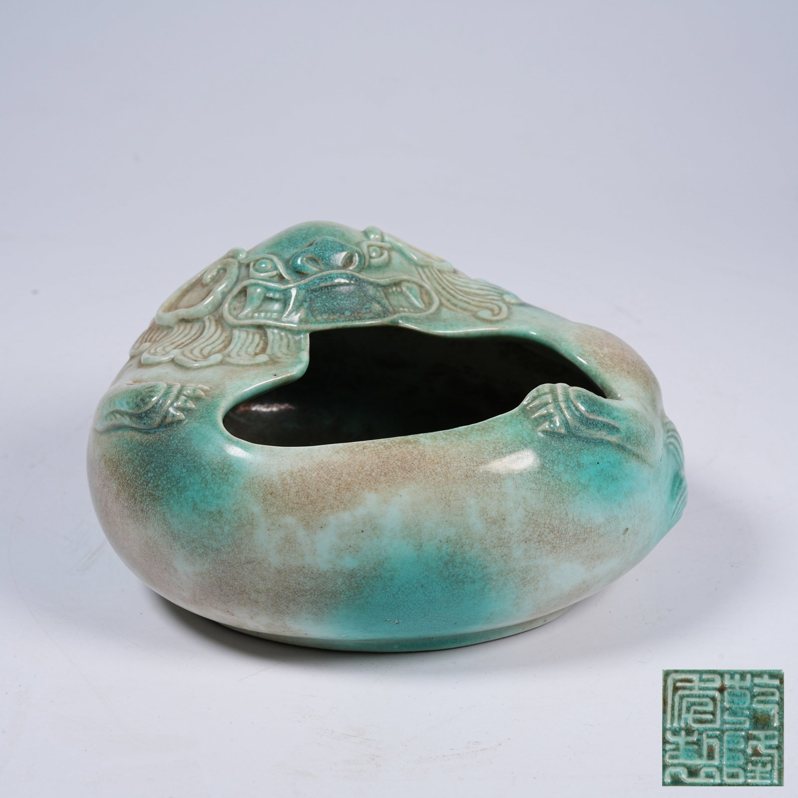A IMITATION JADEITE GLAZE BEAST-SHAPED WATER VESSEL: Imitation Jadeite Glaze Beast-shaped Water Vessel