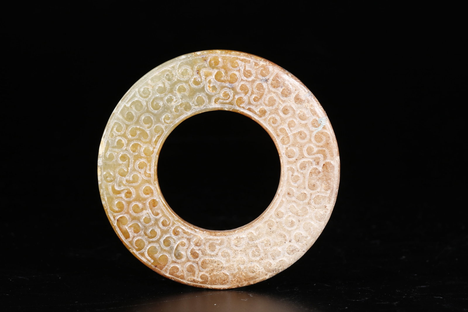A ANCIENT JADE RING - 10