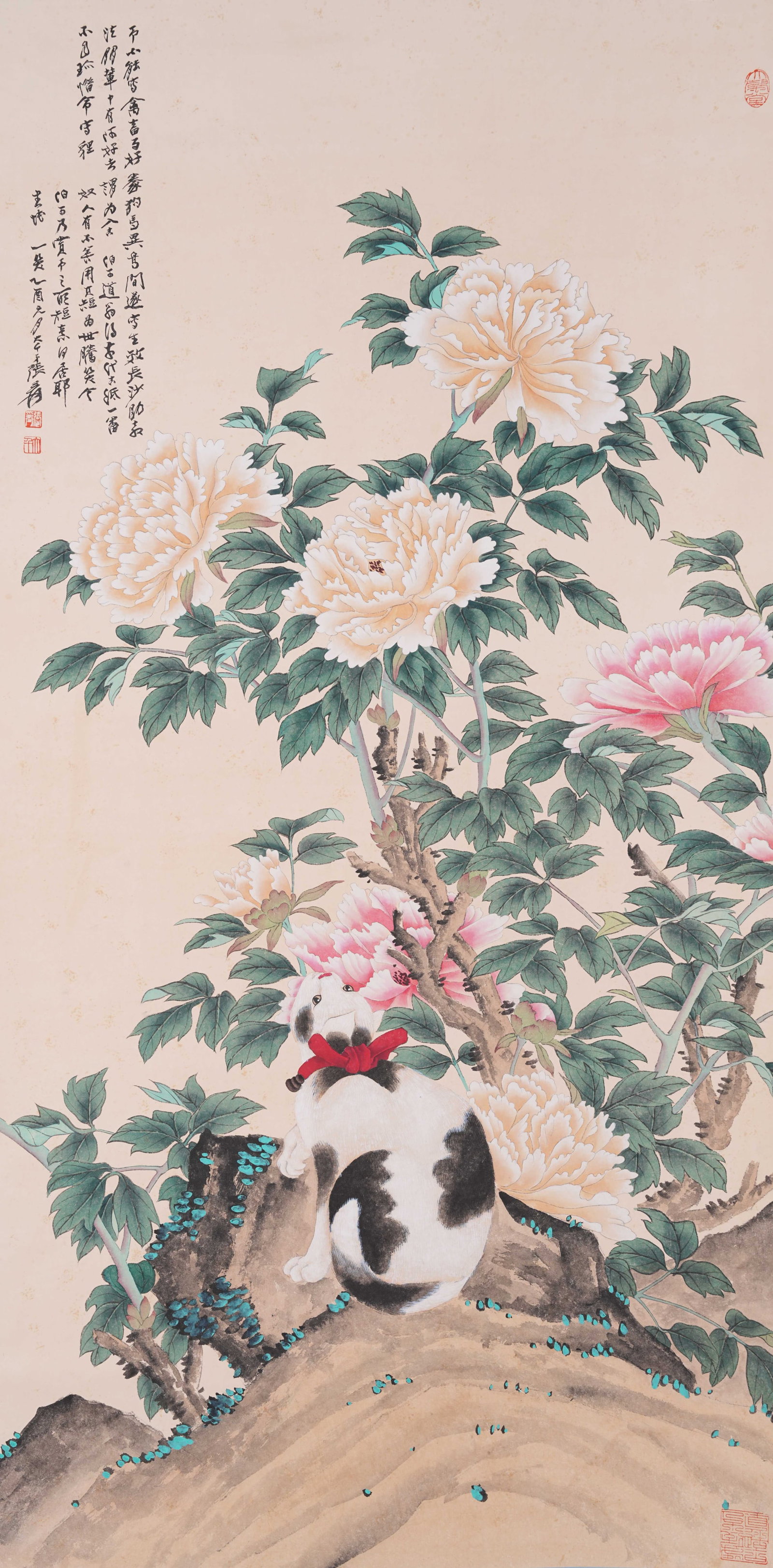 A FLOWER PAINTING ON PAPER BY ZHANG DAQIAN.張大千: Flower Painting on Paper by Zhang Daqian.張大千