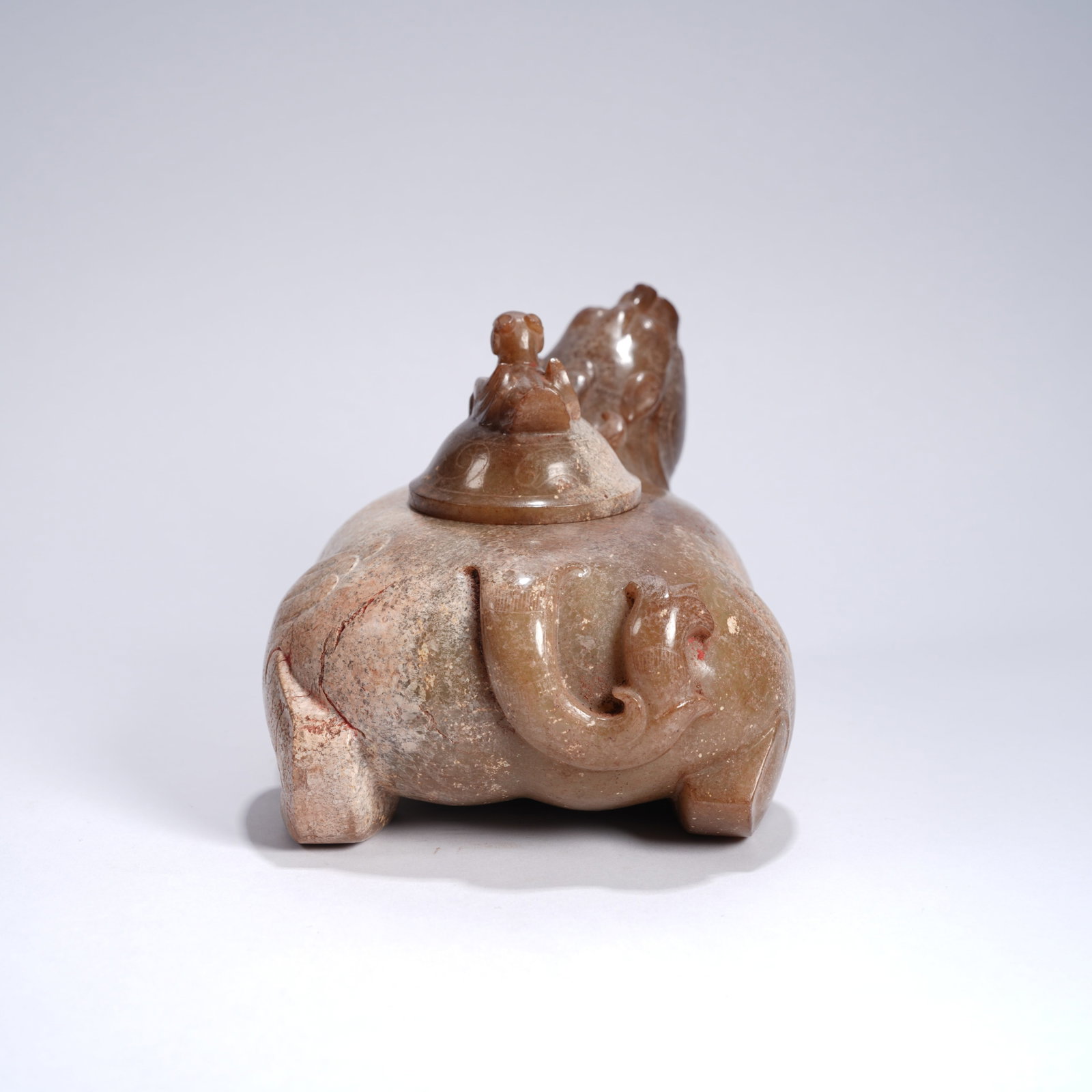 A ANCIENT JADE PHOENIX-KNOB COVERED RITUAL VESSEL - 4