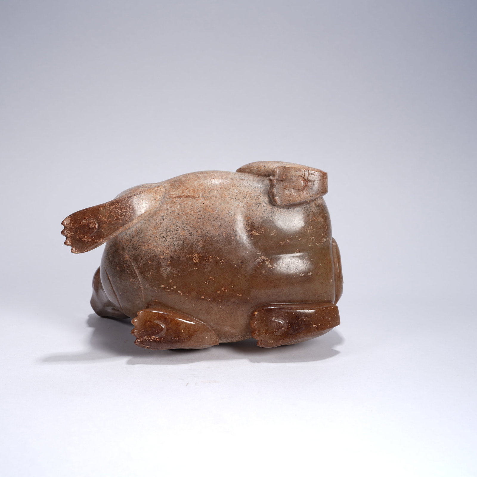 A ANCIENT JADE PHOENIX-KNOB COVERED RITUAL VESSEL - 9