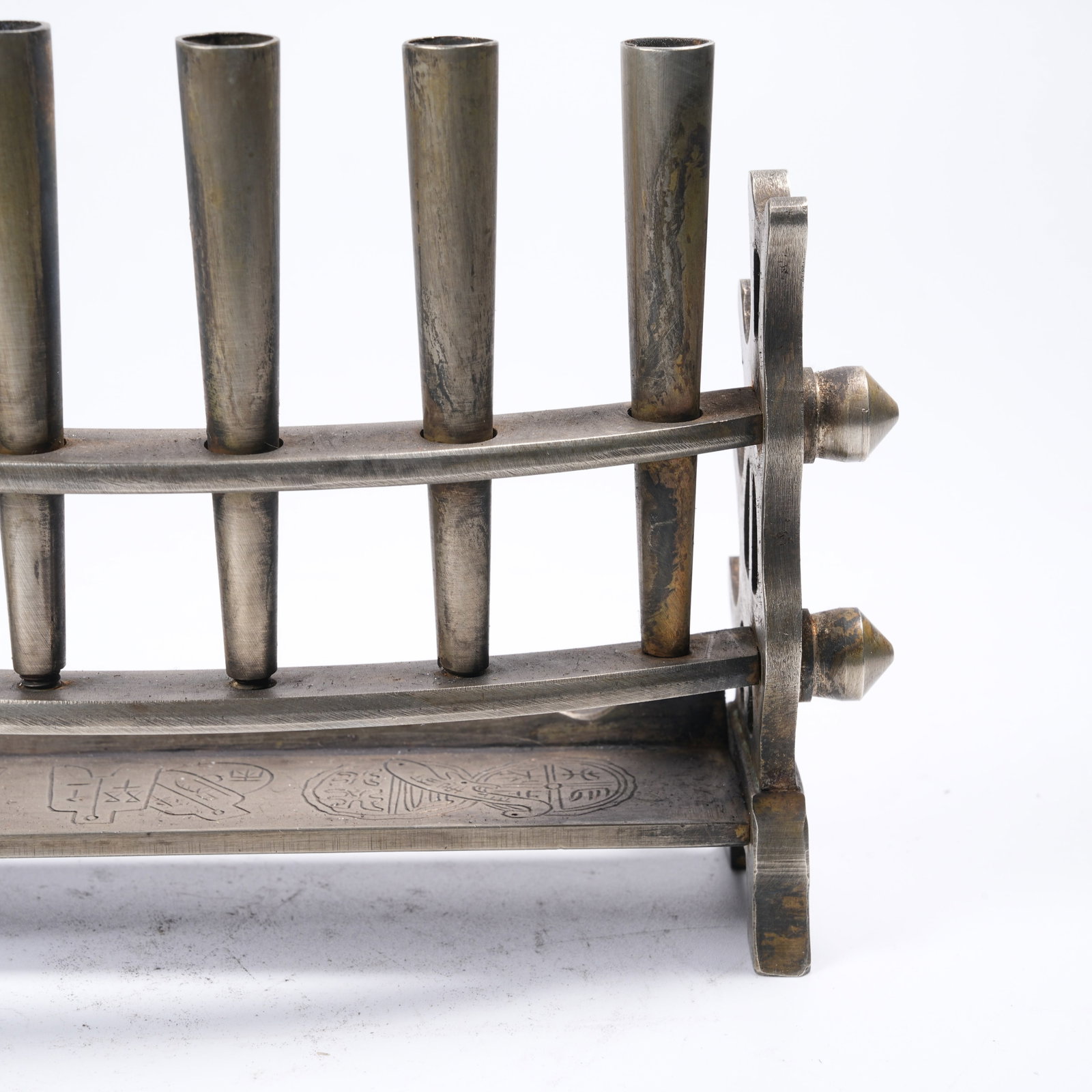 A WHITE BRONZE BRUSH REST - 6
