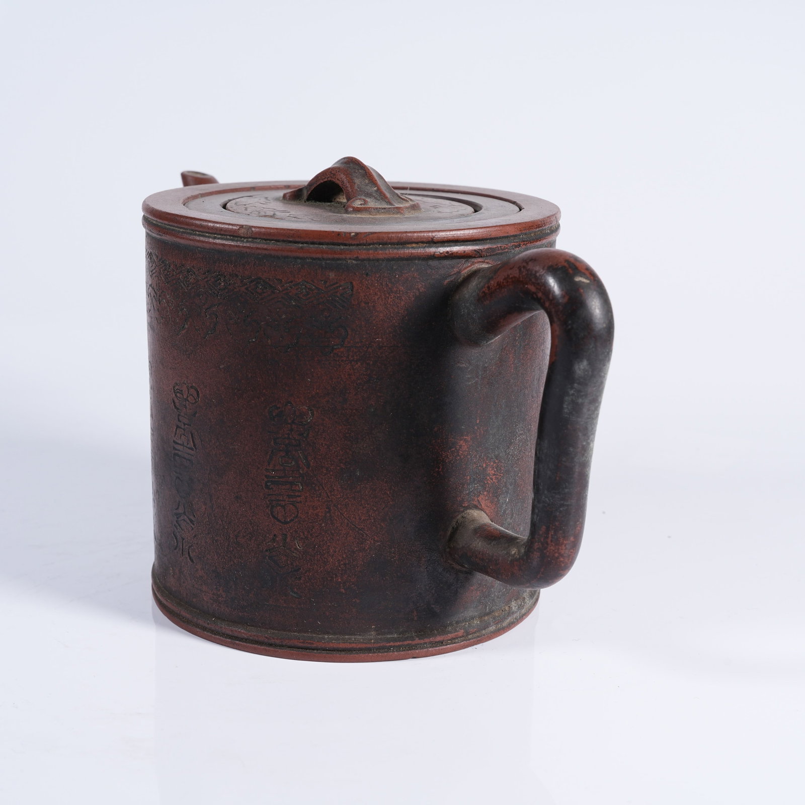 A ZISHA LONGEVITY PATTERN TEAPOT - 2