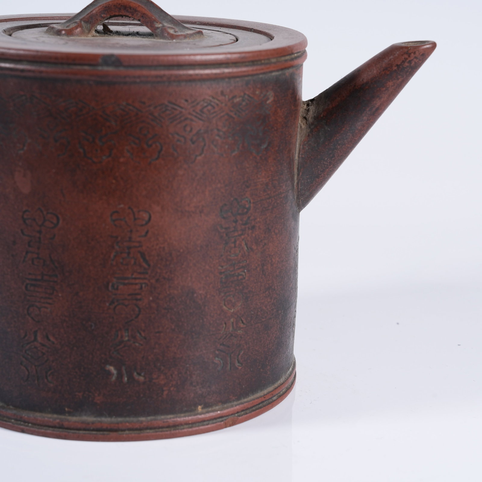 A ZISHA LONGEVITY PATTERN TEAPOT - 6