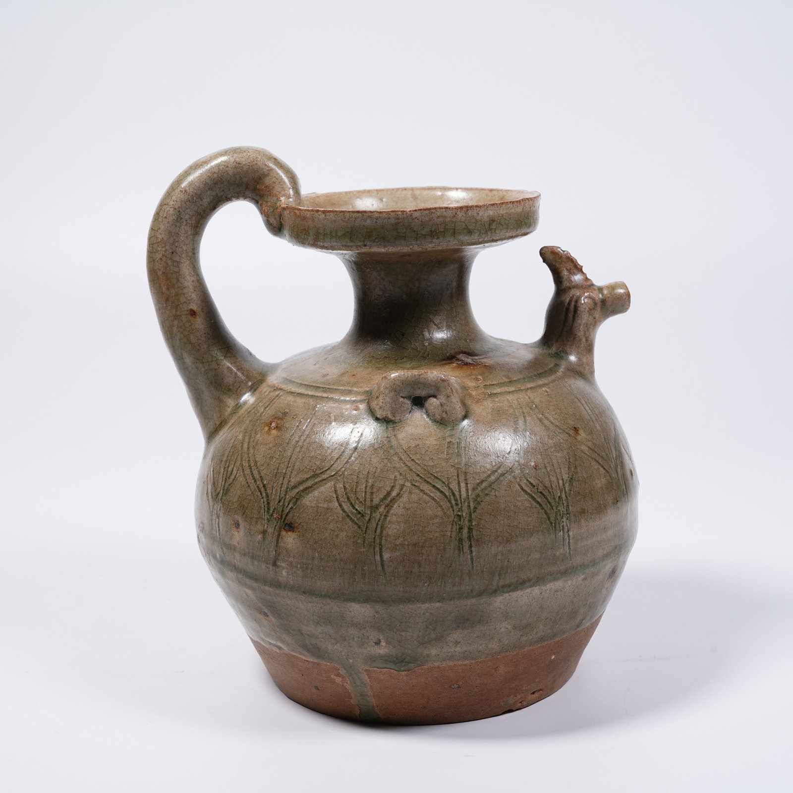 A YUE KILN CELADON PHOENIX-HEAD EWER (1 of 9)