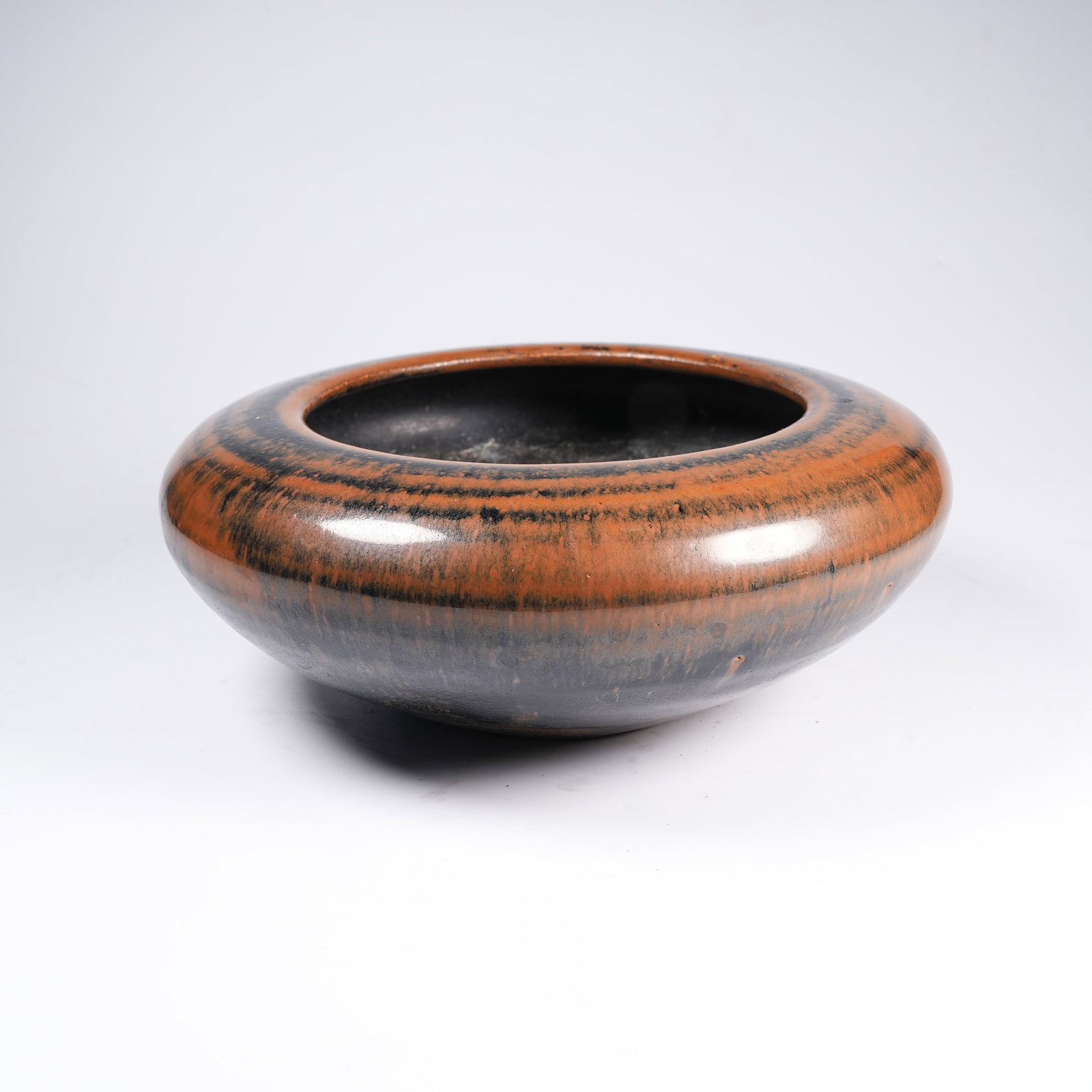 A CIZHOU WARE BOWL-SHAPED WASHER (1 of 9)