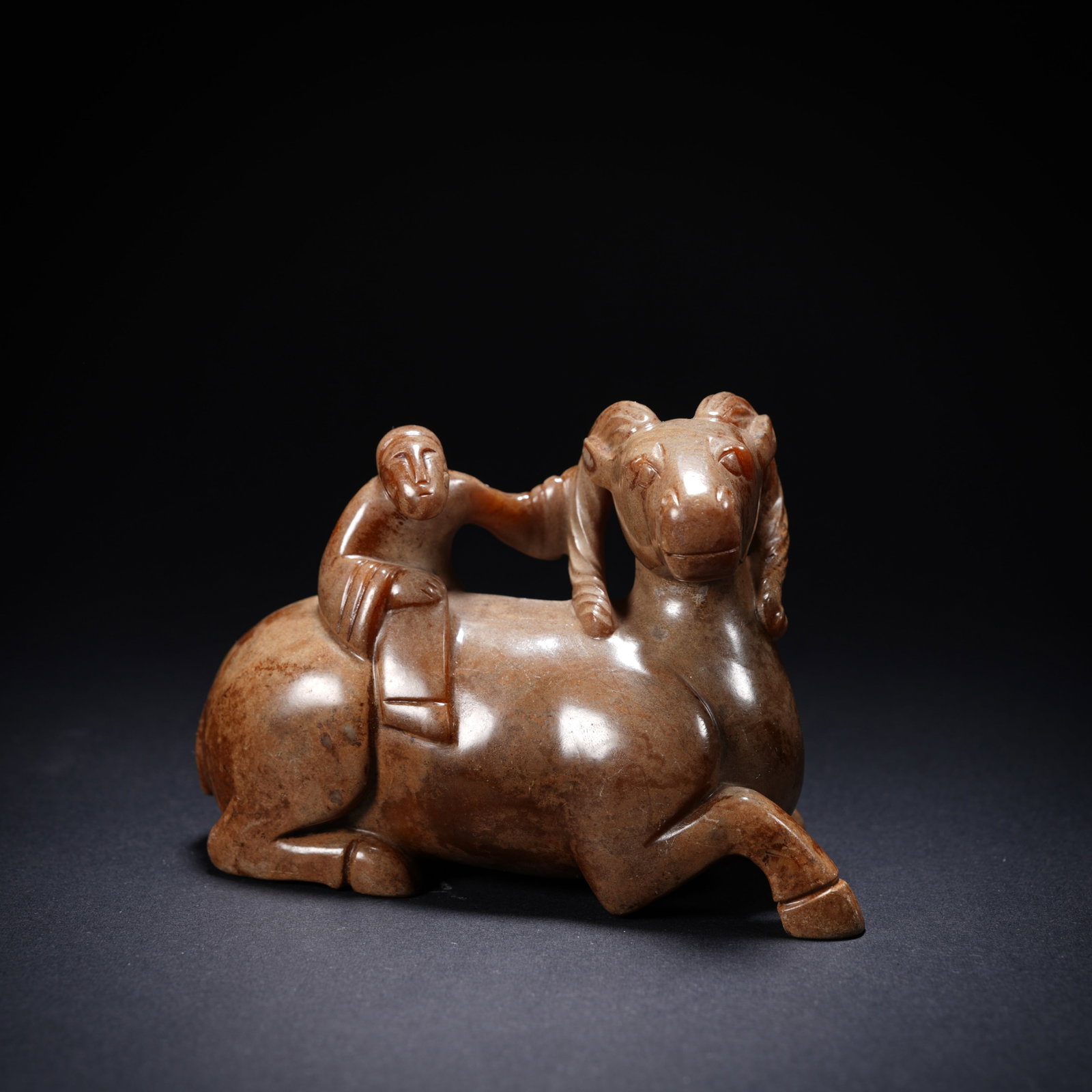 A ANCIENT JADE FIGURE RIDING BEAST ORNAMENT (1 of 8)
