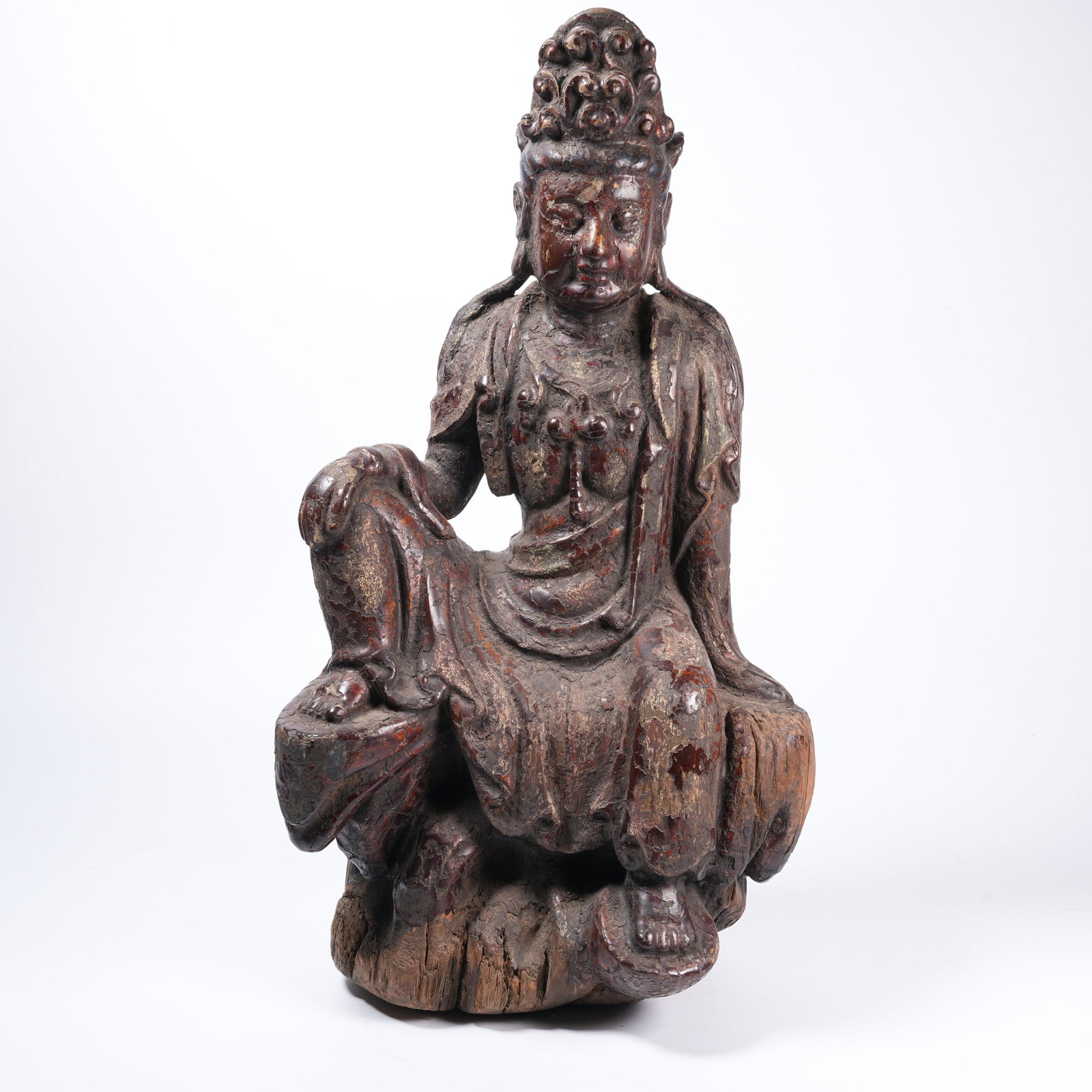 A LACQUER STATUE OF FREE GUANYIN (1 of 9)