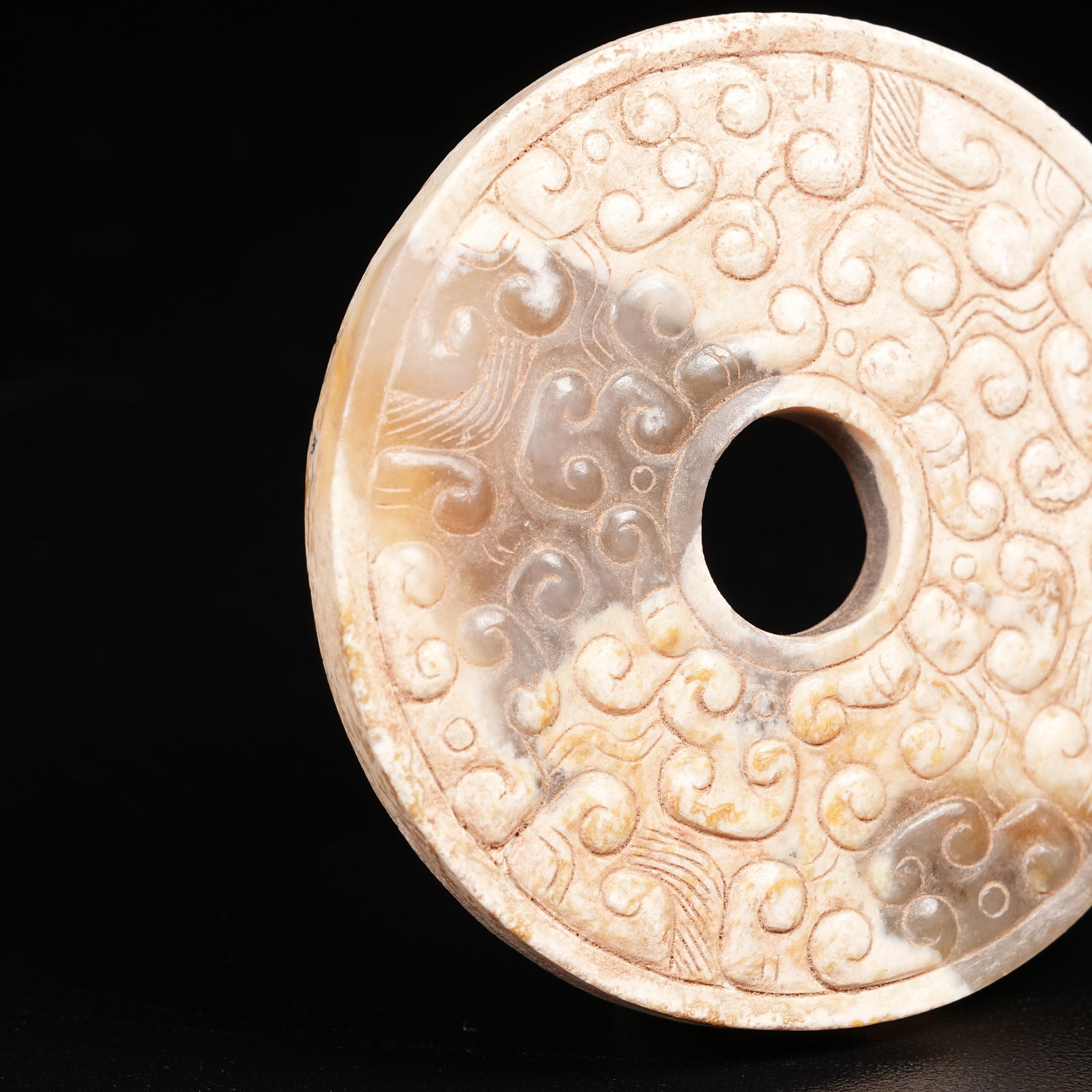 A ANCIENT JADE BI WITH HOOKED CLOUD PATTERN - 2