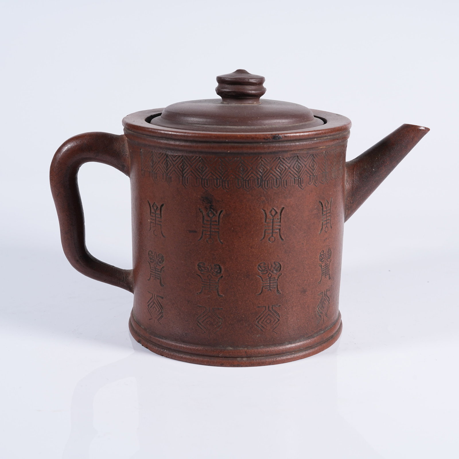 A ZISHA LONGEVITY PATTERN TEAPOT - 4