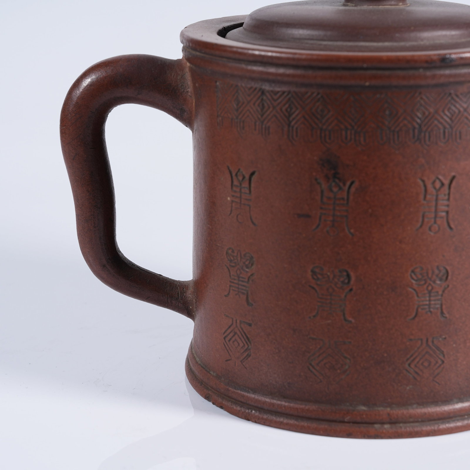A ZISHA LONGEVITY PATTERN TEAPOT - 5