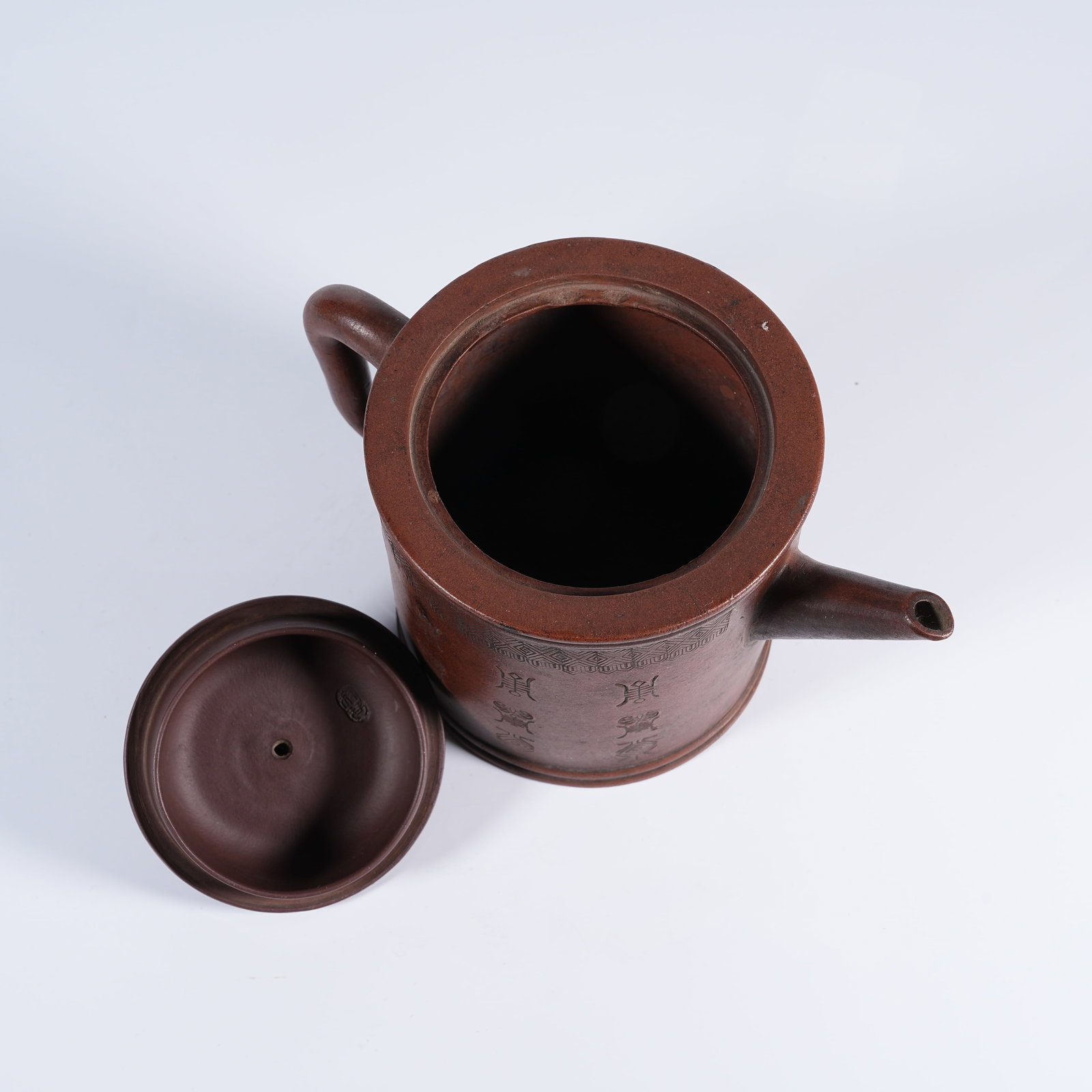 A ZISHA LONGEVITY PATTERN TEAPOT - 8