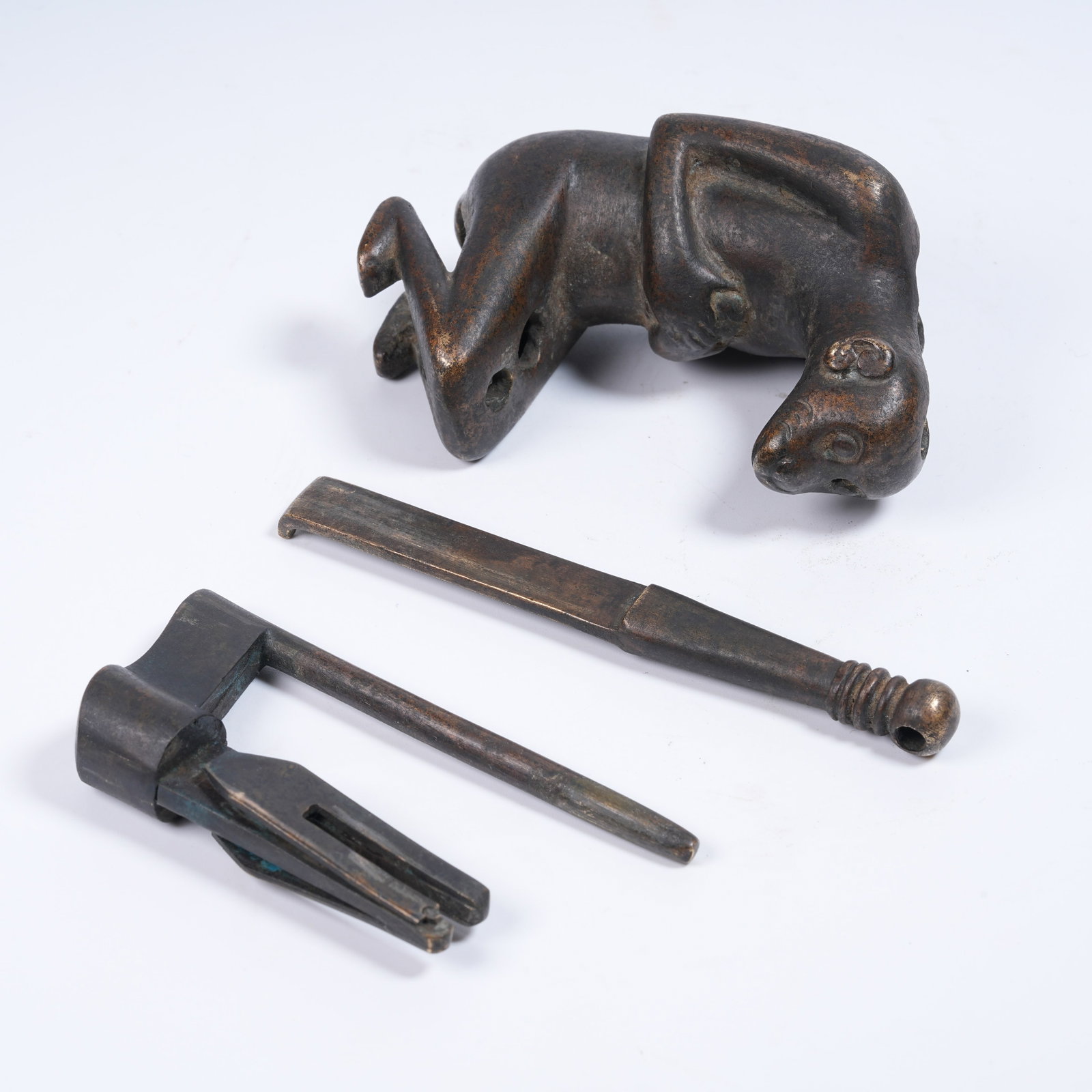A BRONZE MONKEY-SHAPED LOCK - 9