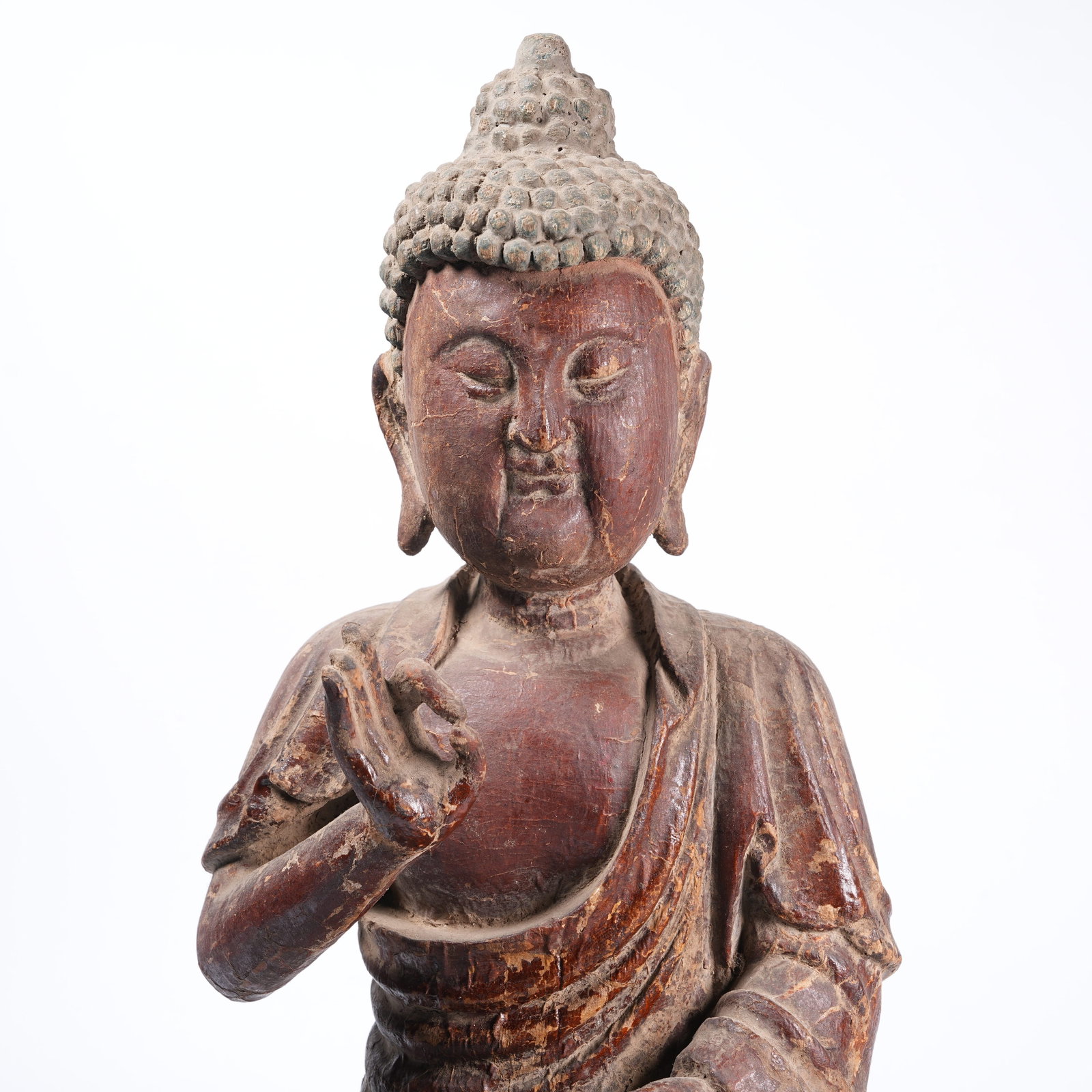 A LACQUER SEATED SAKYAMUNI STATUE - 2