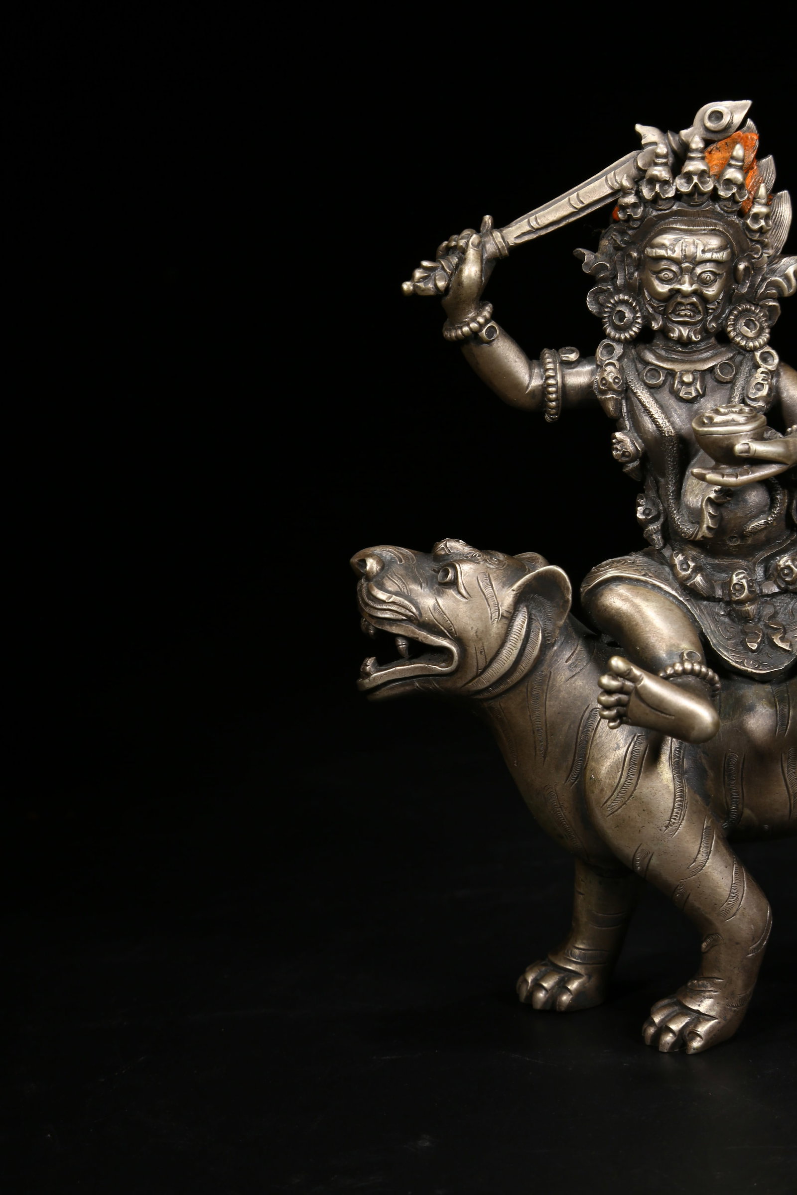 A SILVER GUARDIAN DEITY STATUE - 3