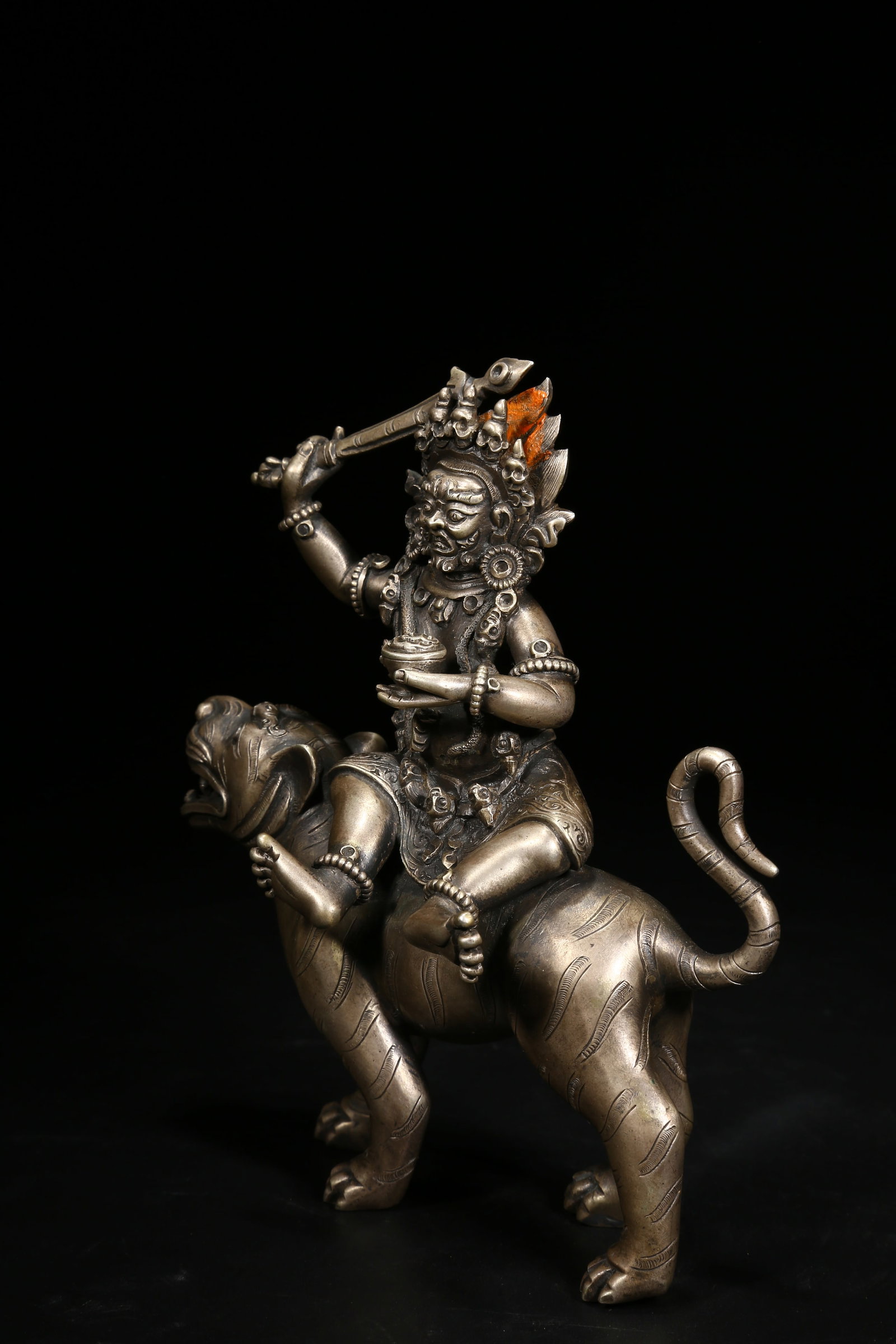 A SILVER GUARDIAN DEITY STATUE - 6