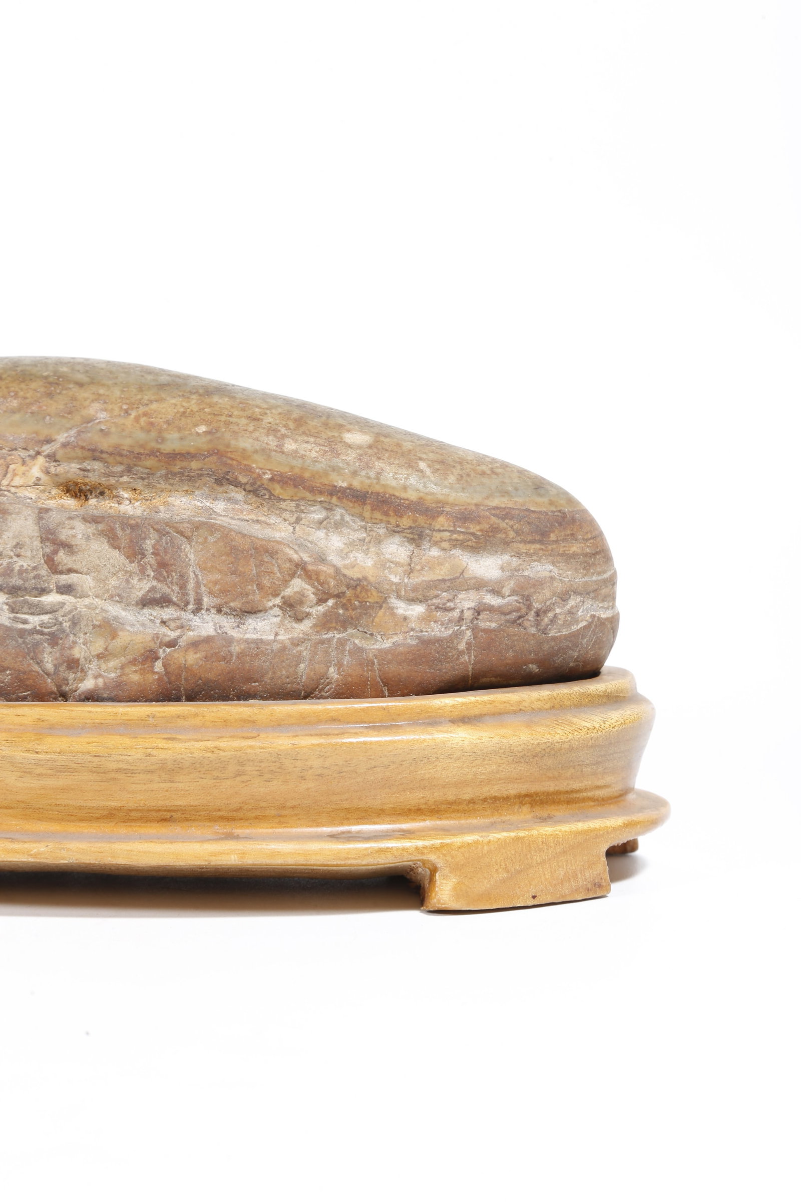 A STONE ORNAMENT - 7