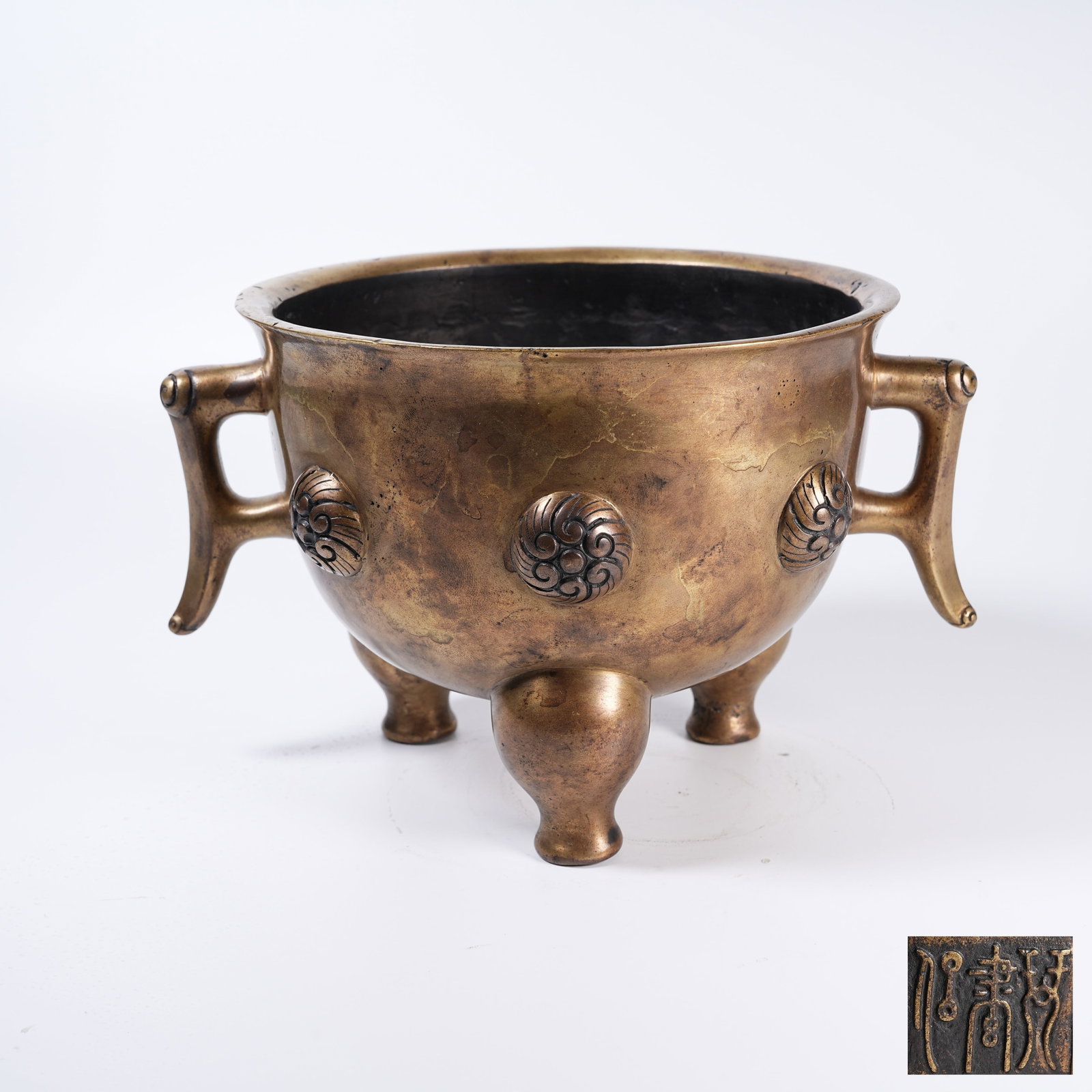 A GILT BRONZE HALBERD-EARED CENSER: Gilt Bronze Halberd-eared Censer