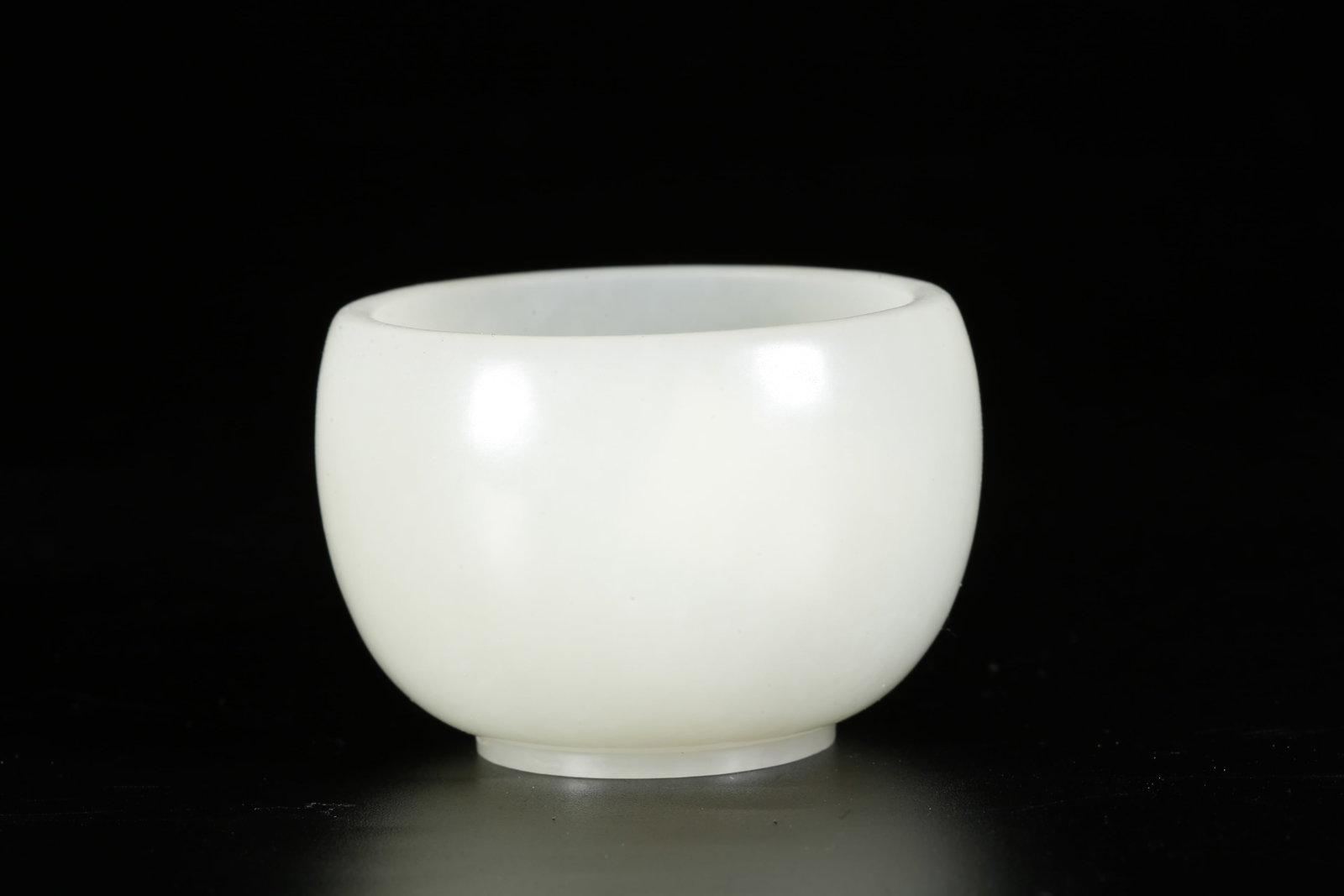 A HETIAN JADE CUP - 2