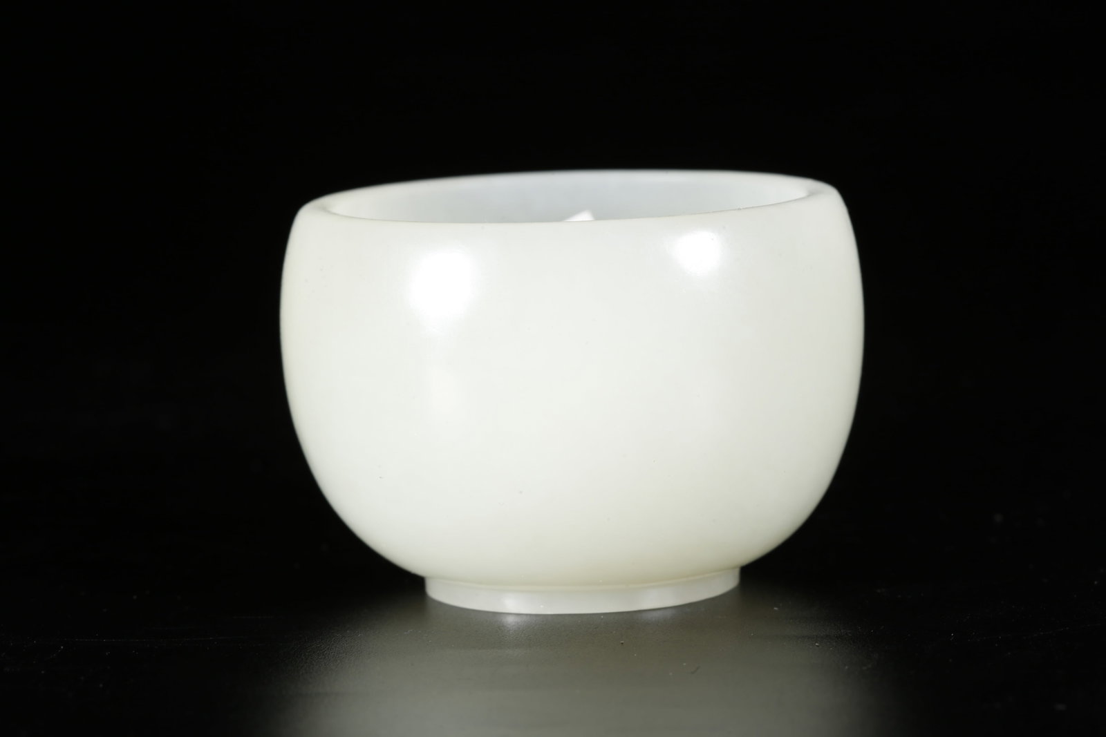 A HETIAN JADE CUP - 4