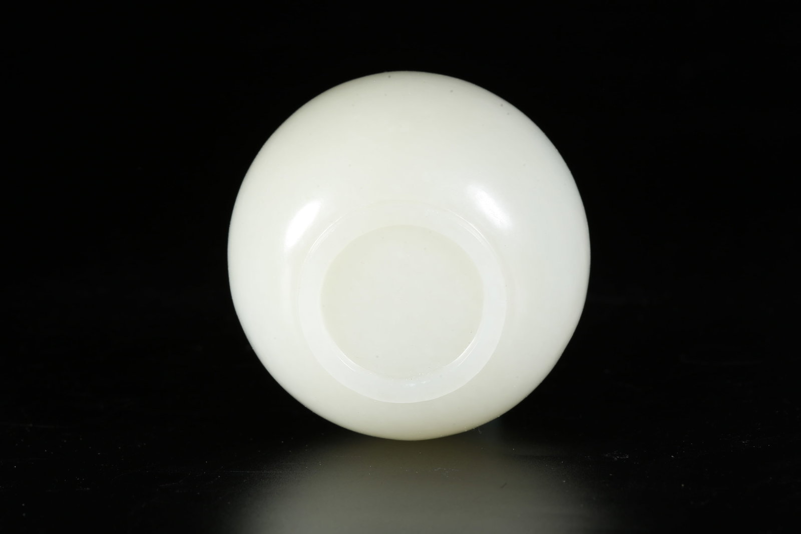 A HETIAN JADE CUP - 9