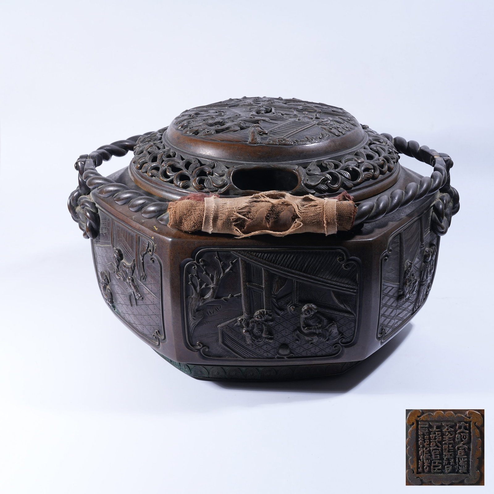 A BRONZE INCENSE BURNER WITH COURTYARD FIGURE STORY PATTERN (1 of 10)