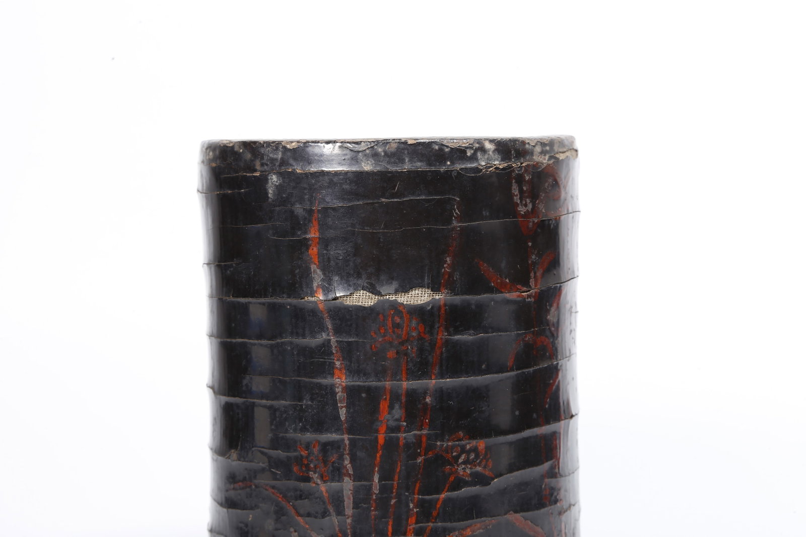 A LACQUER FLORAL PATTERN BRUSH POT - 2