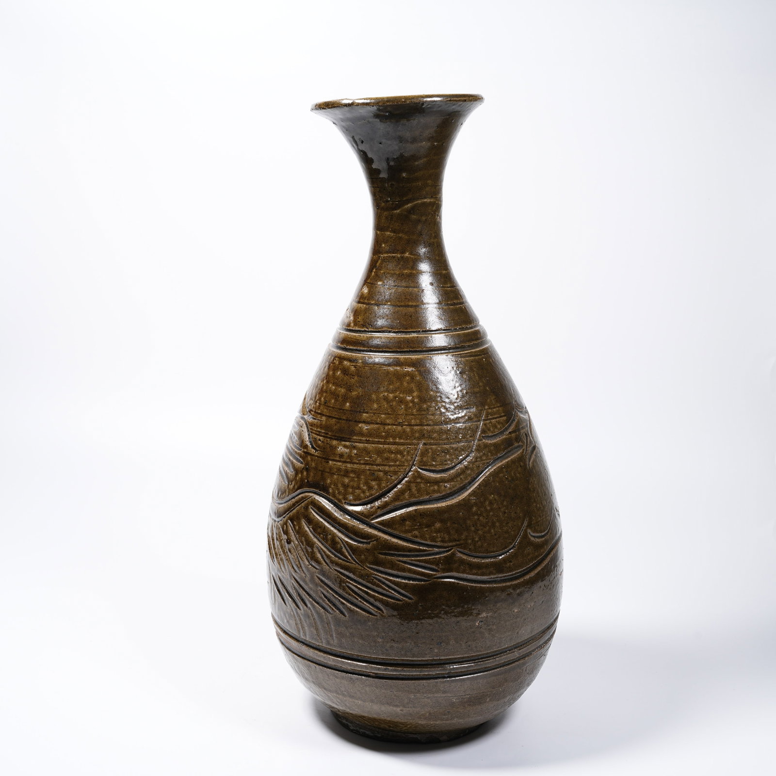 A CELADON PHOENIX PATTERN PEAR-SHAPED VASE - 5
