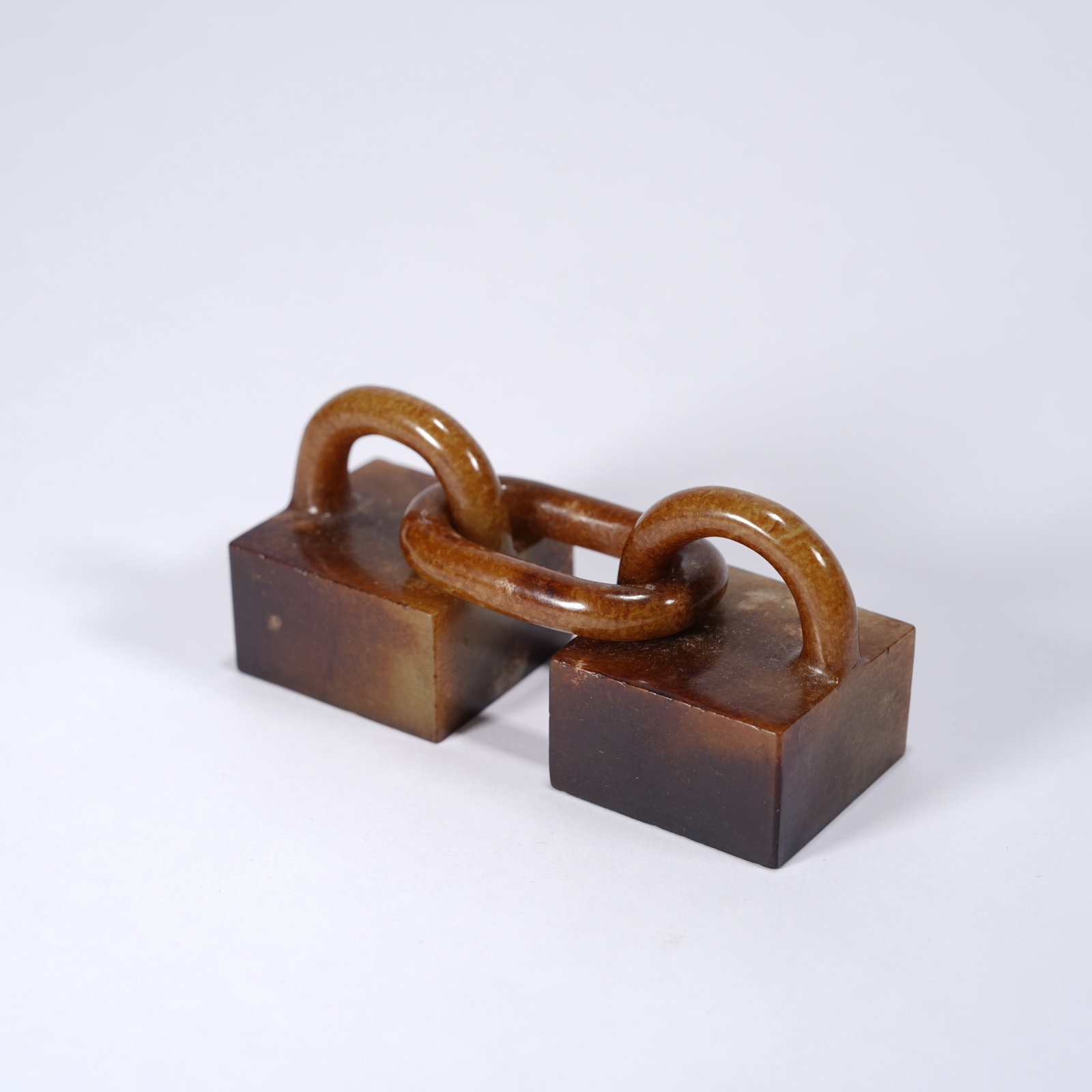 A ANCIENT JADE DOUBLE-COMBINED SEAL (1 of 5)