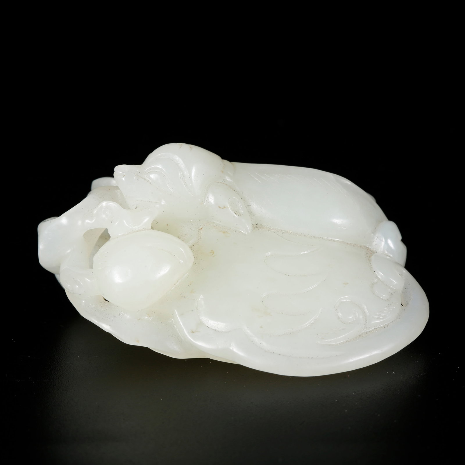 A HETIAN JADE PENDANT WITH BLESSING AND LONGEVITY MOTIF (1 of 9)