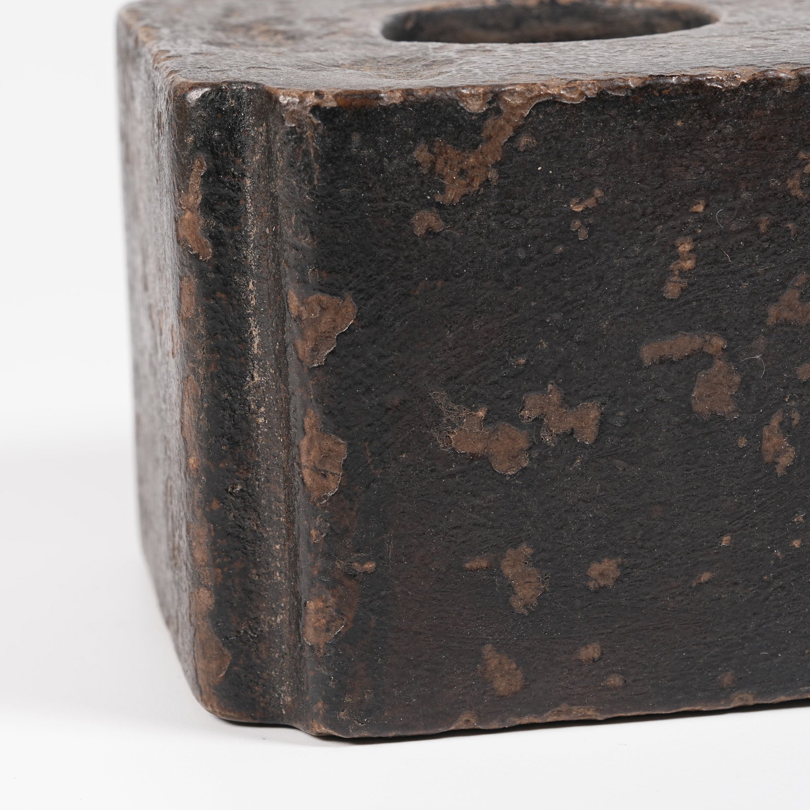 A SQUARE BLUESTONE ANGLED WATER VESSEL - 5