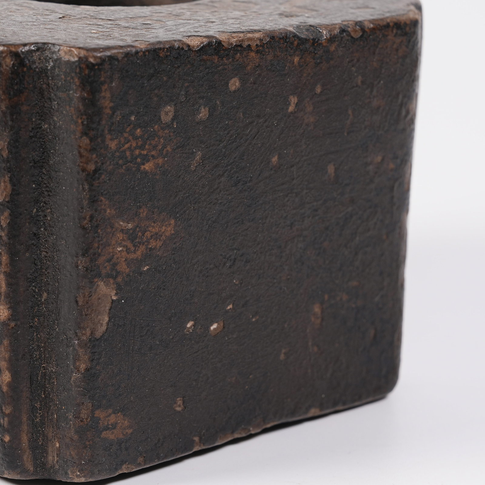 A SQUARE BLUESTONE ANGLED WATER VESSEL - 7