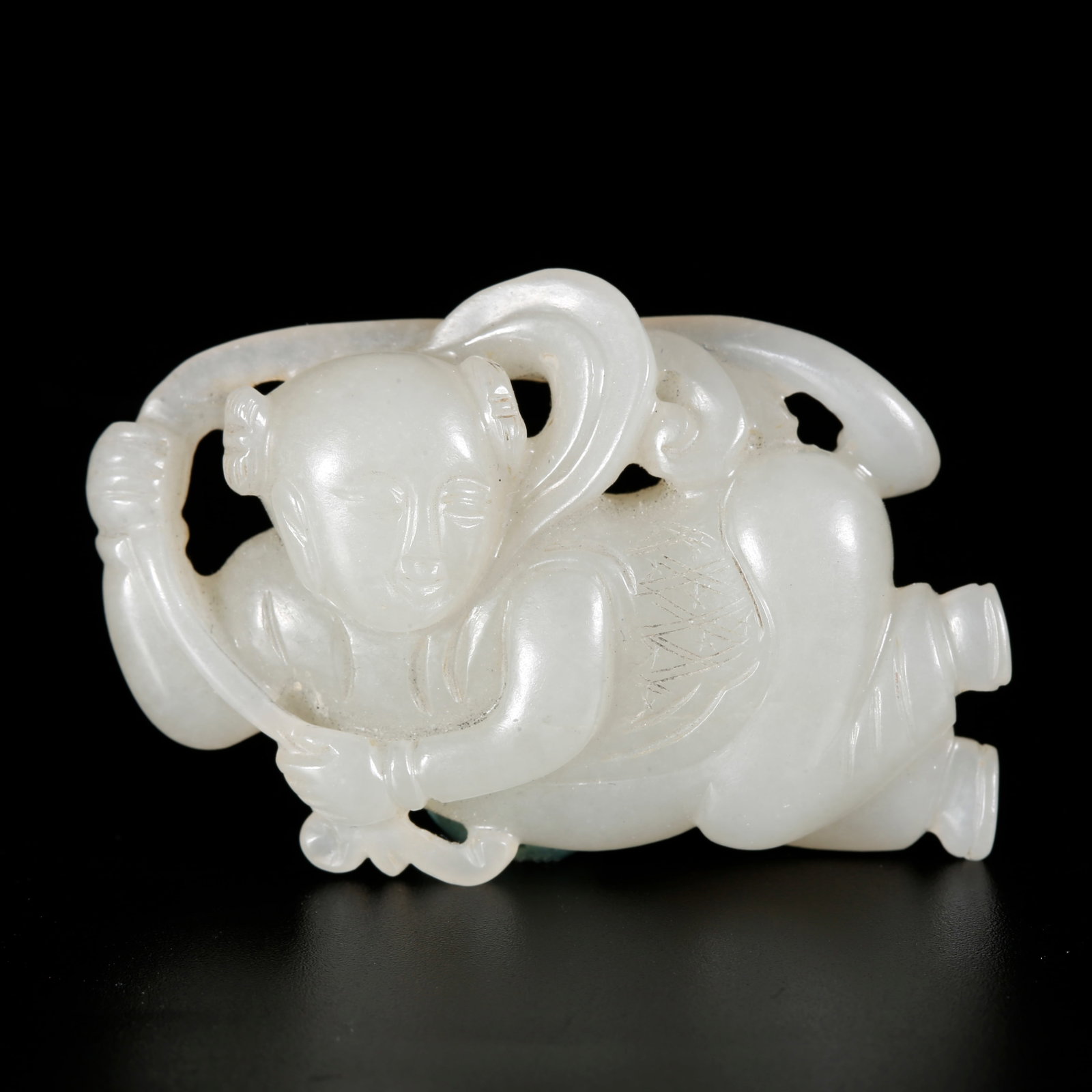 A HETIAN JADE BOY FIGURINE ORNAMENT: Hetian Jade Boy Figurine Ornament