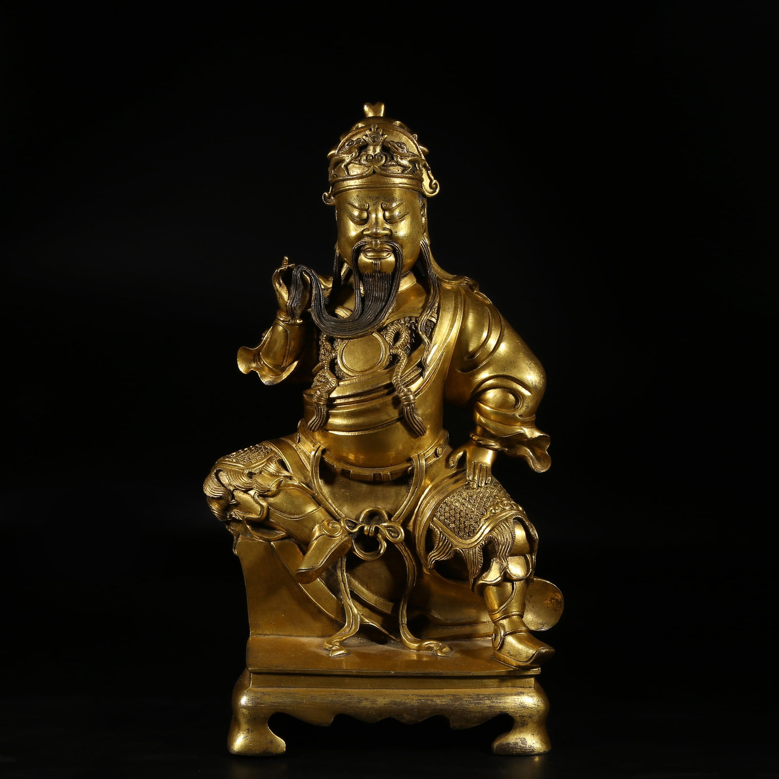 A GILDED BRONZE STATUE OF GUAN GONG (1 of 8)
