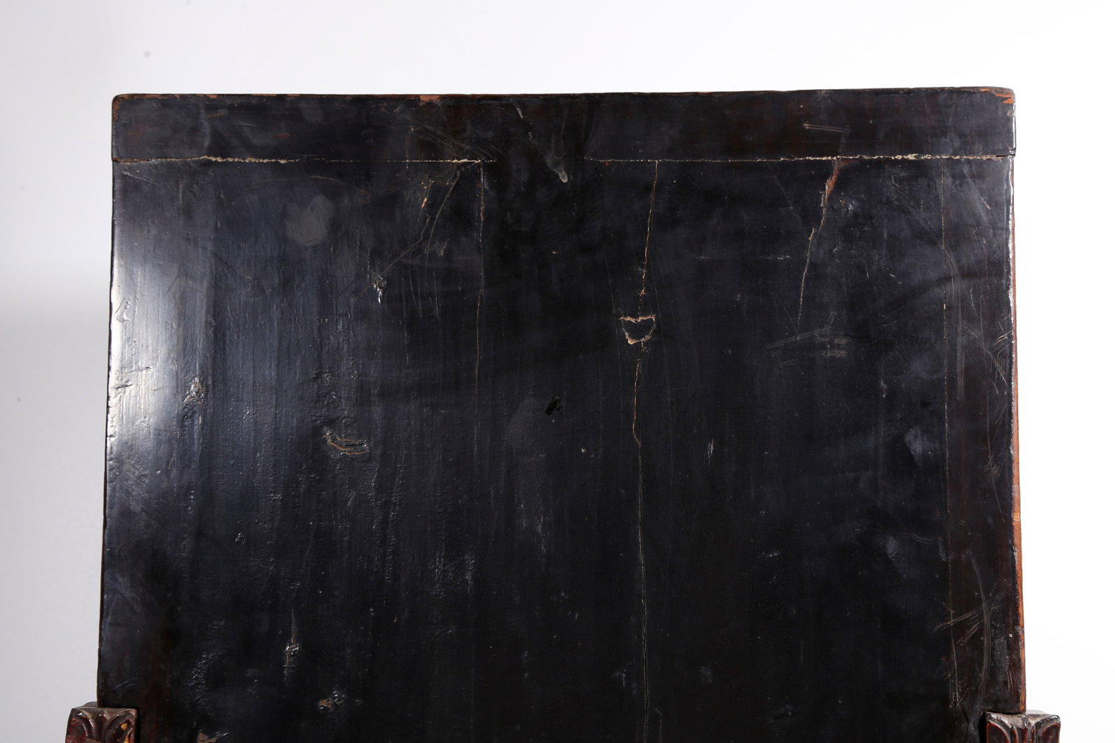 A GILT LACQUER TABLE SCREEN WITH DRAGON PATTERN - 8