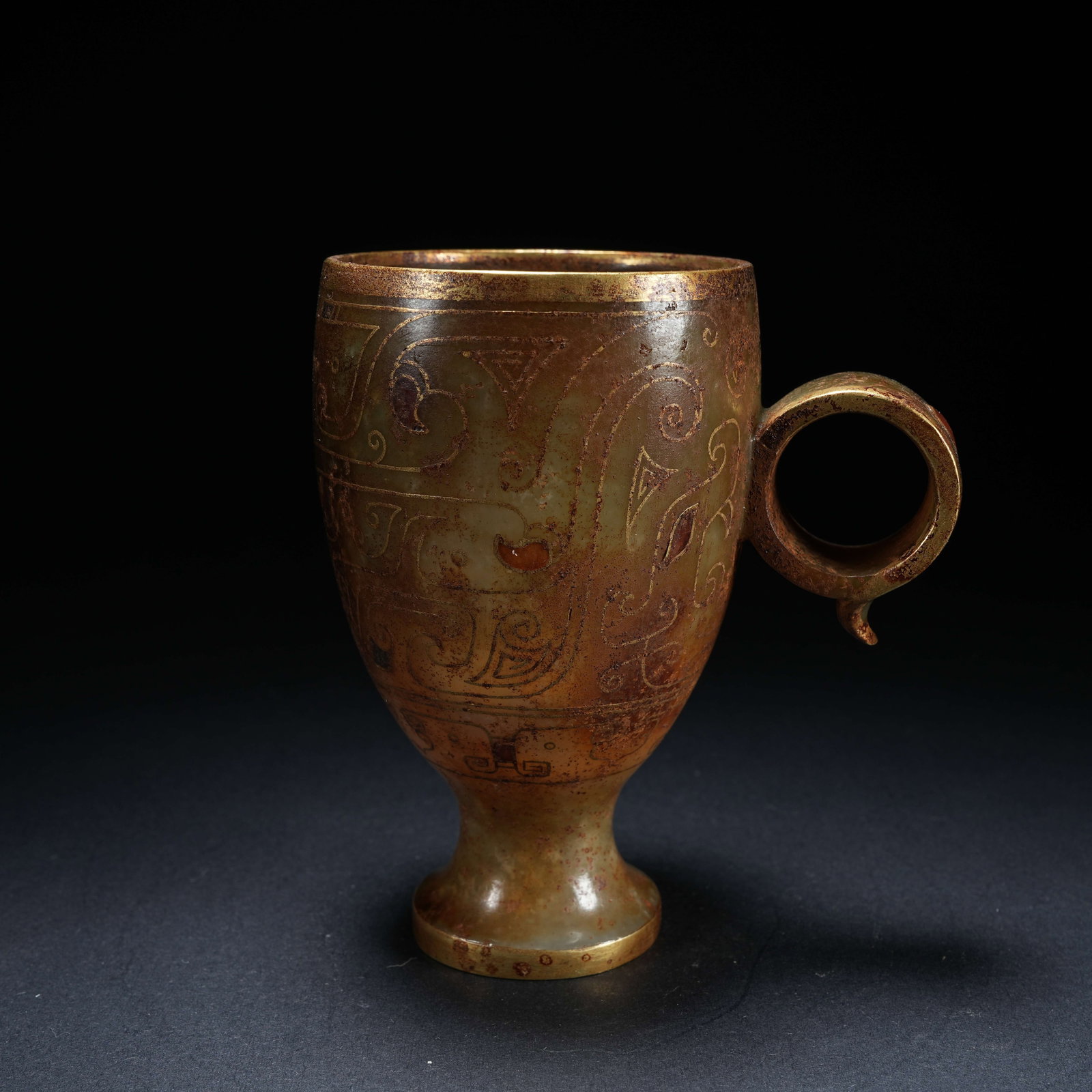 A ANCIENT JADE CUP WITH GOLD SILVER INLAY AND GEM INLAY (1 of 9)