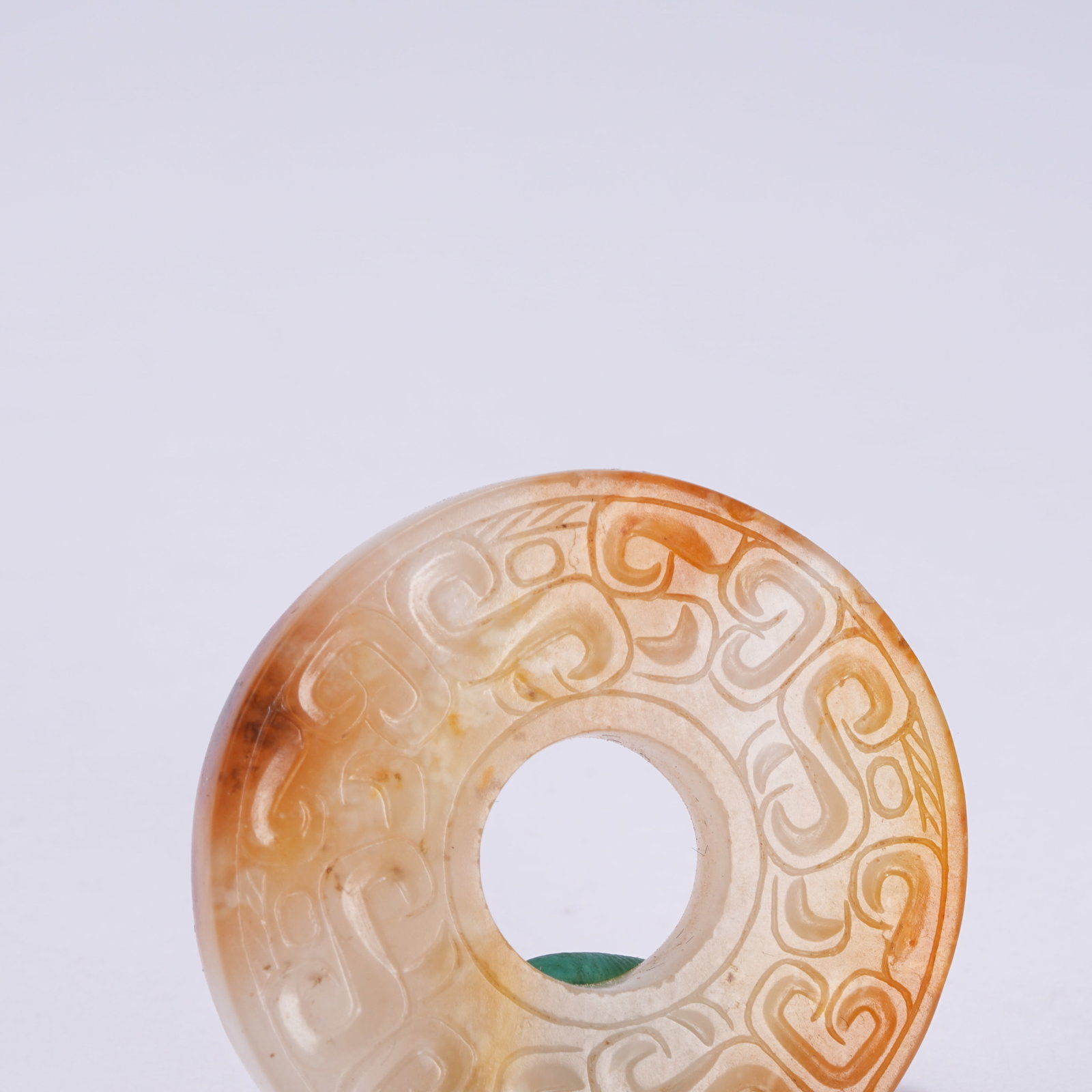 A ANCIENT JADE BI DISC WITH CLOUD SCROLL PATTERN - 4