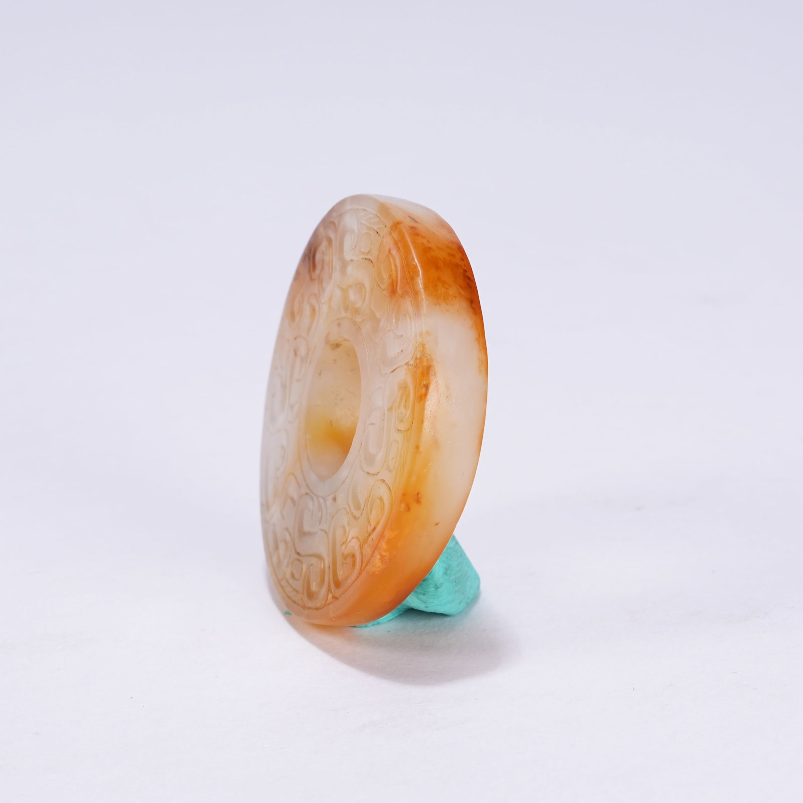 A ANCIENT JADE BI DISC WITH CLOUD SCROLL PATTERN - 6